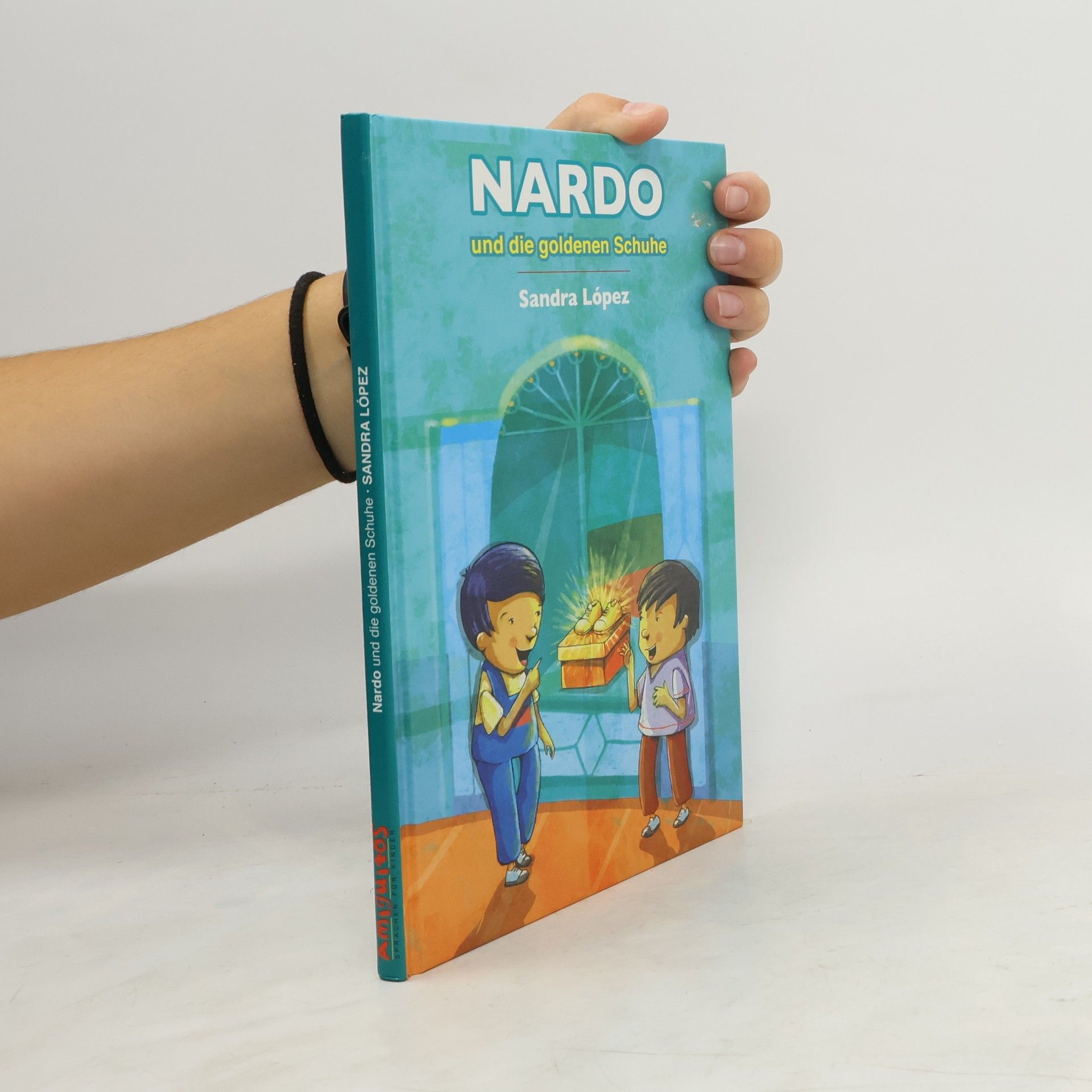 Sandra López Nardo und die goldenen Schuhe