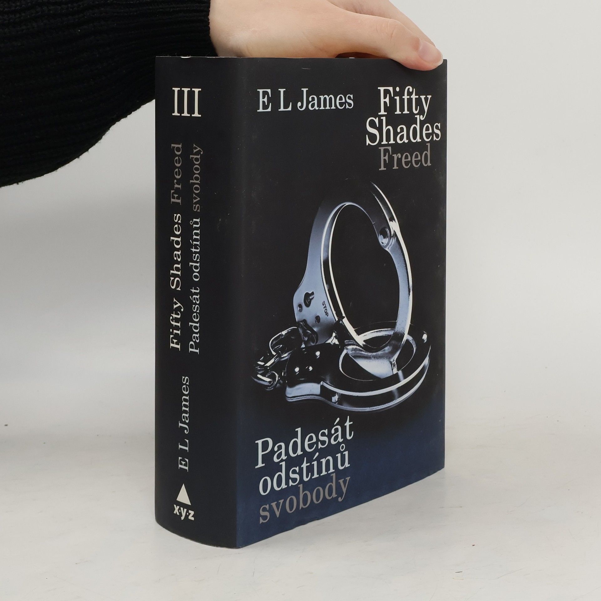 E. L. James Padesát odstínů svobody
