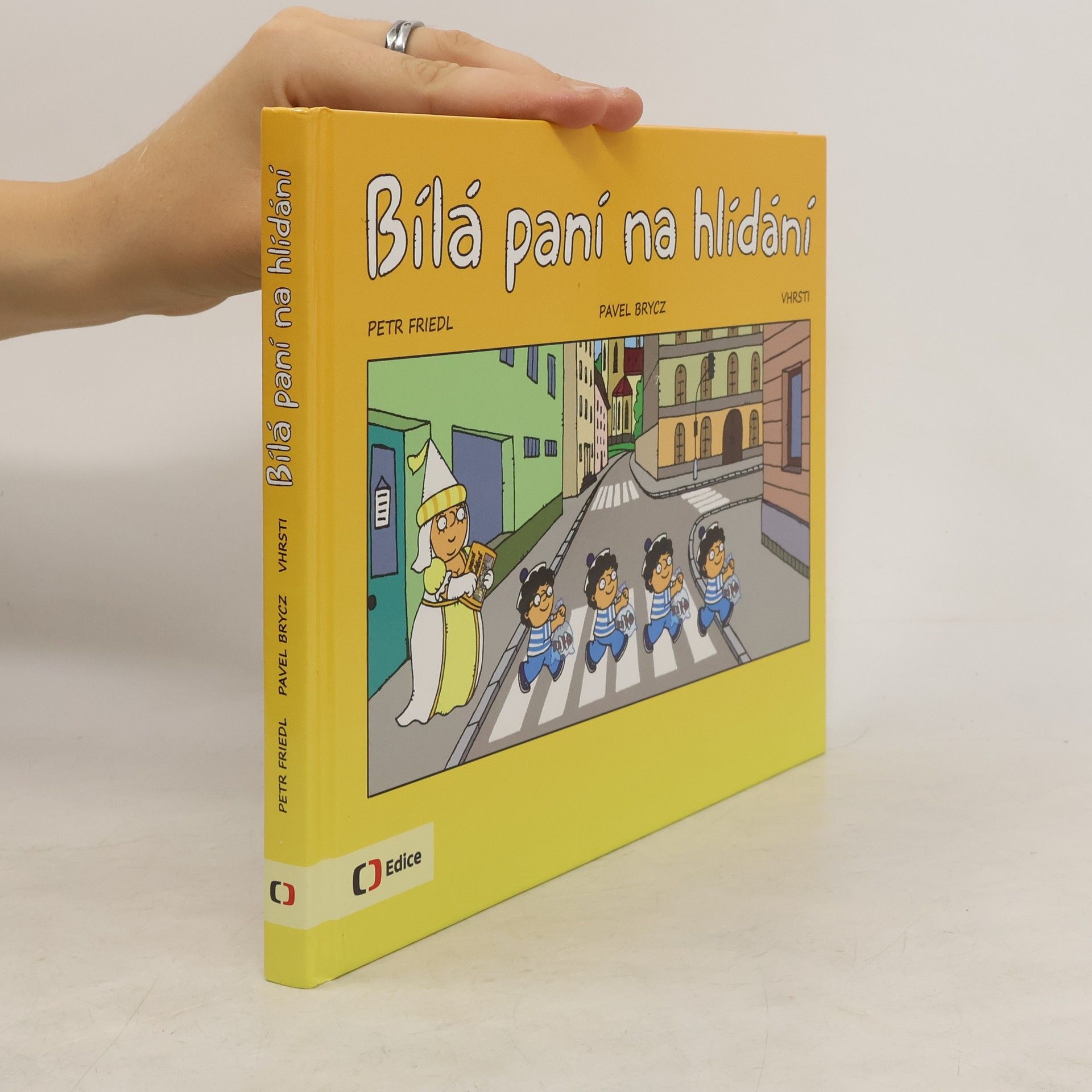 Bílá paní na hlídání