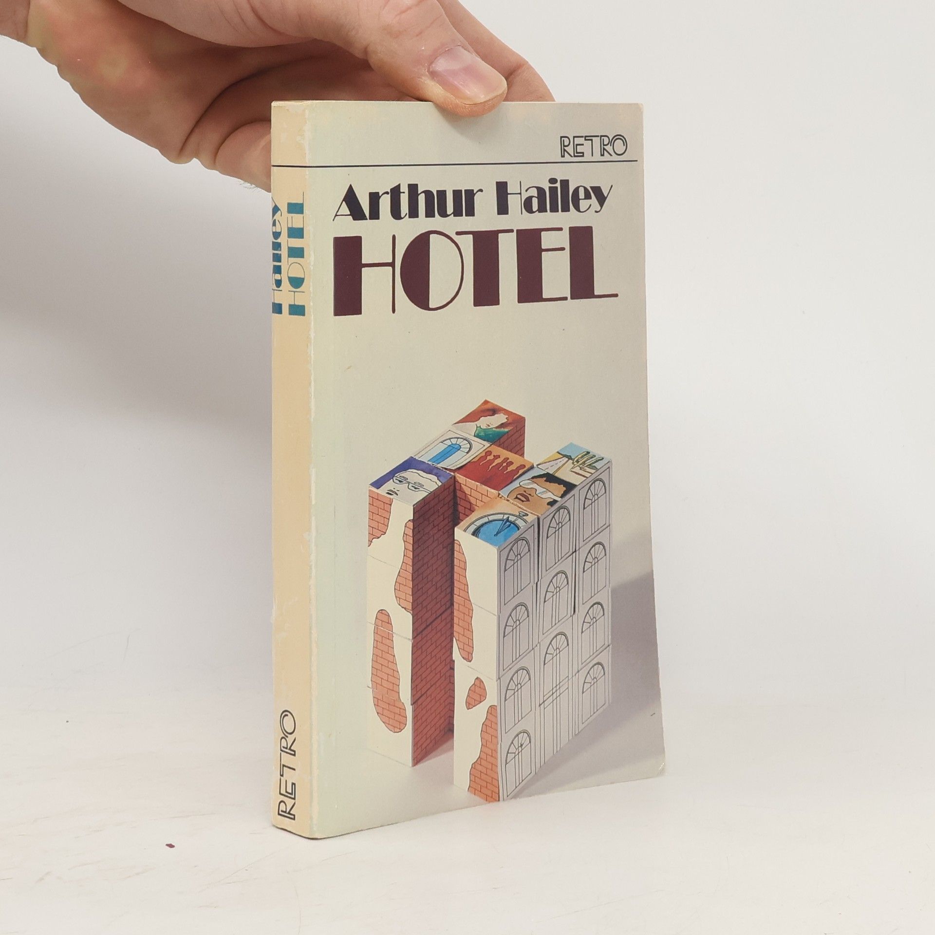 Arthur Hailey Hotel