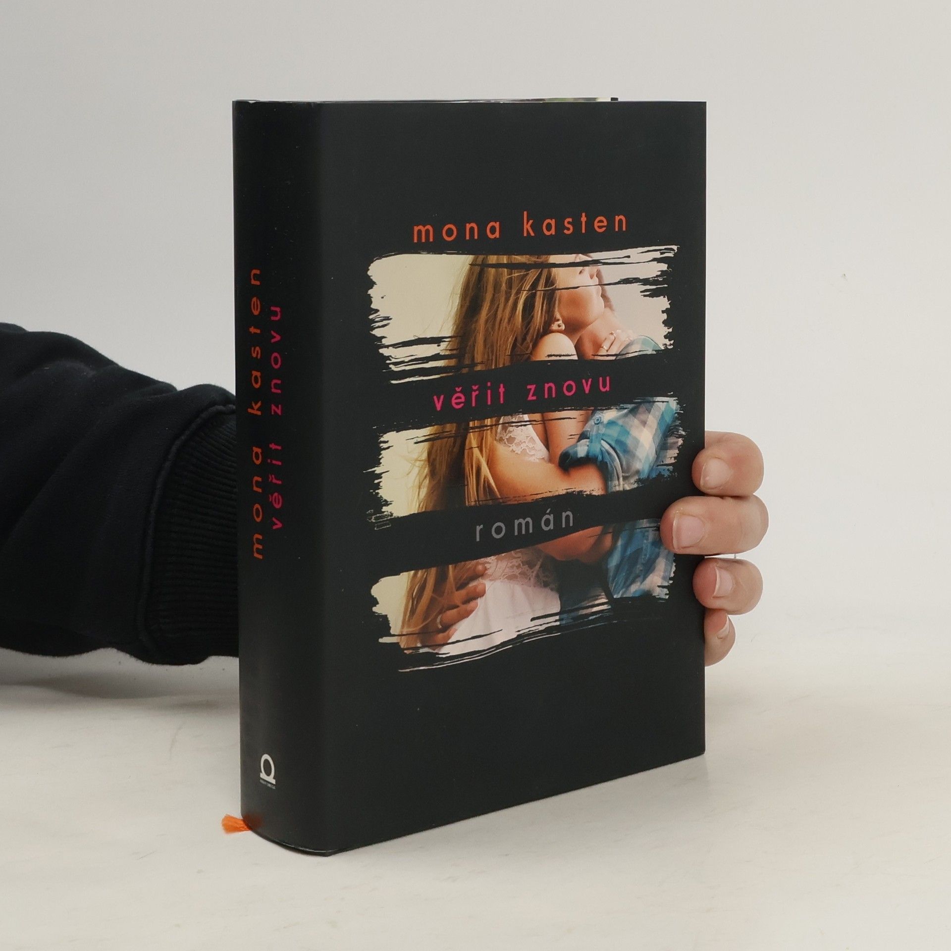 Mona Kasten Věřit znovu