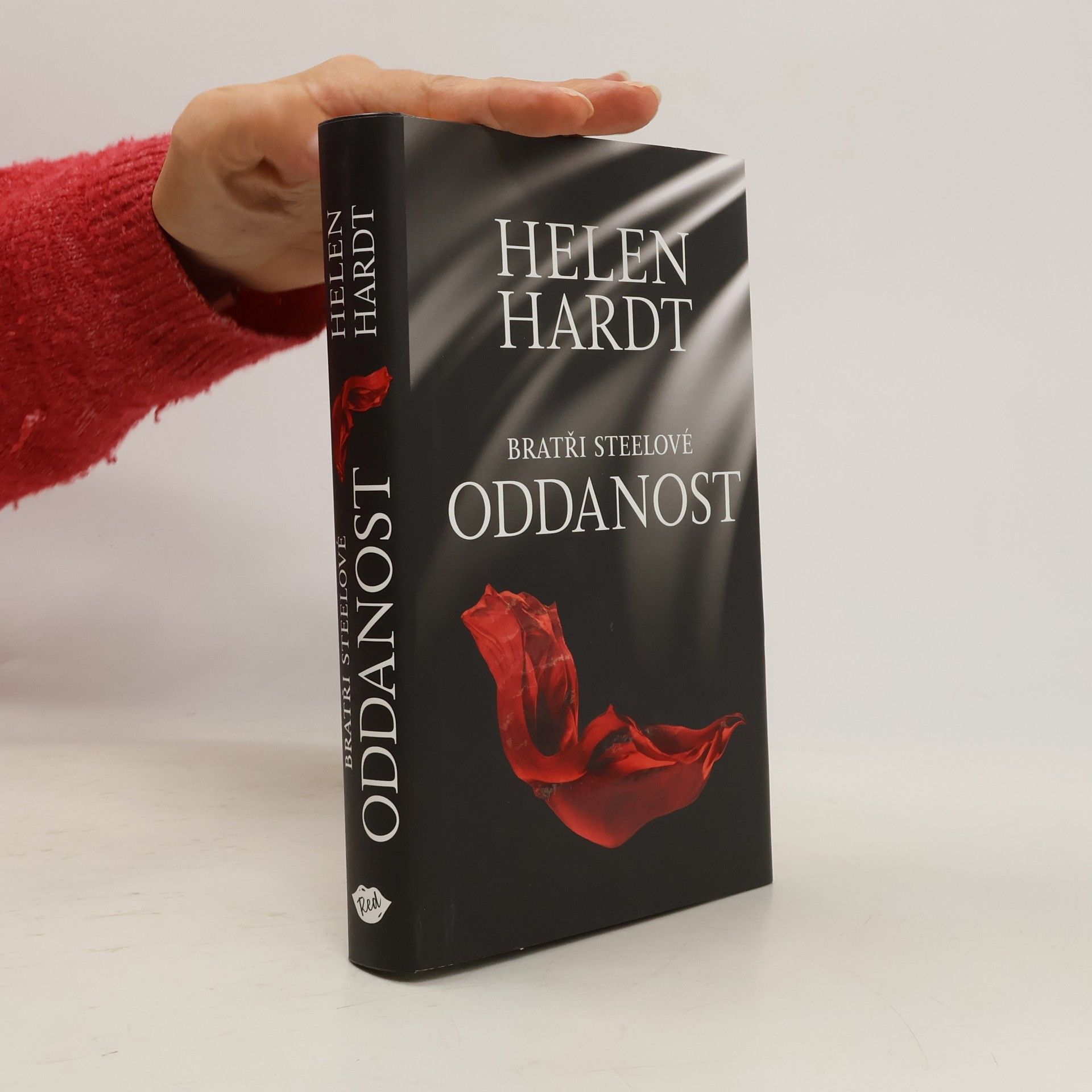 Helen Hardt Bratři Steelové. Oddanost