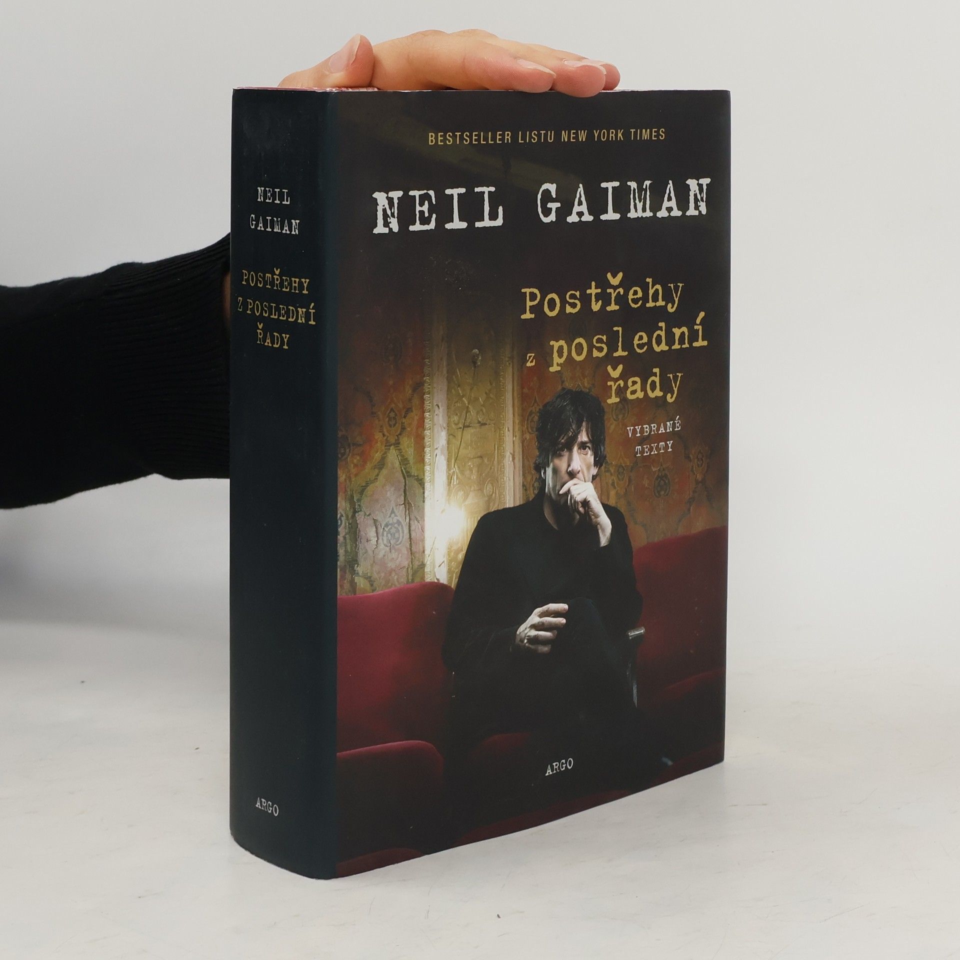 Neil Gaiman Postřehy z poslední řady: Vybrané texty