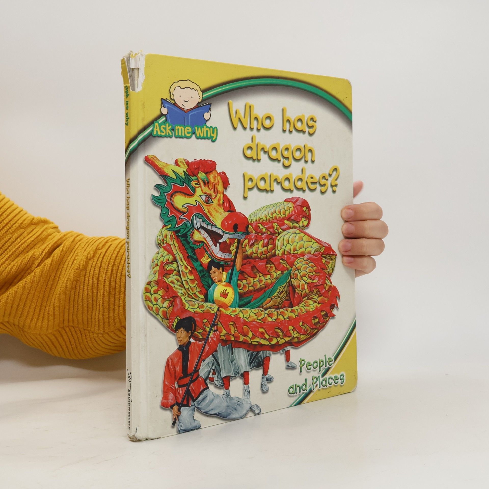 AA.VV. Who has dragon parades?