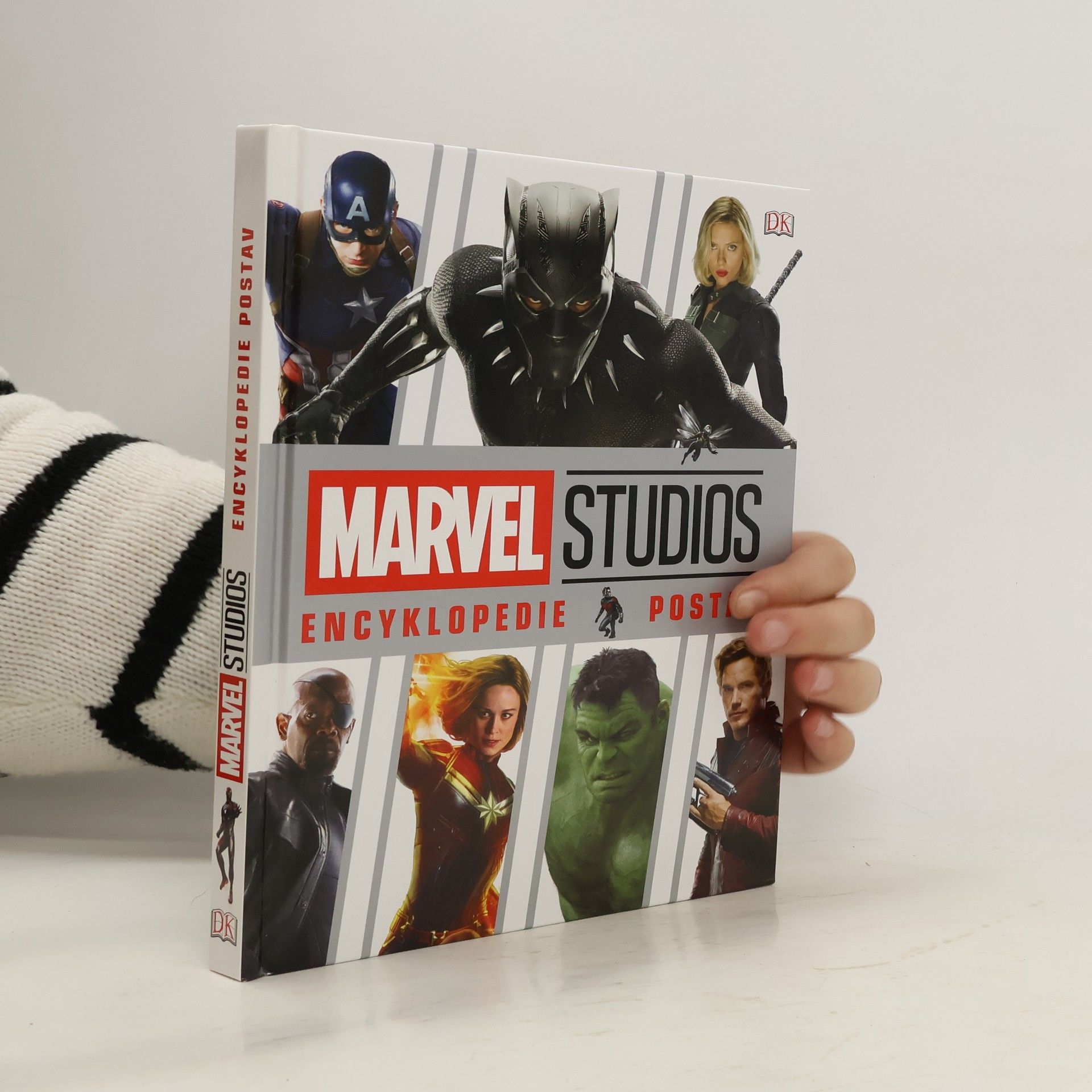 Adam Bray Marvel Studios: Encyklopedie postav