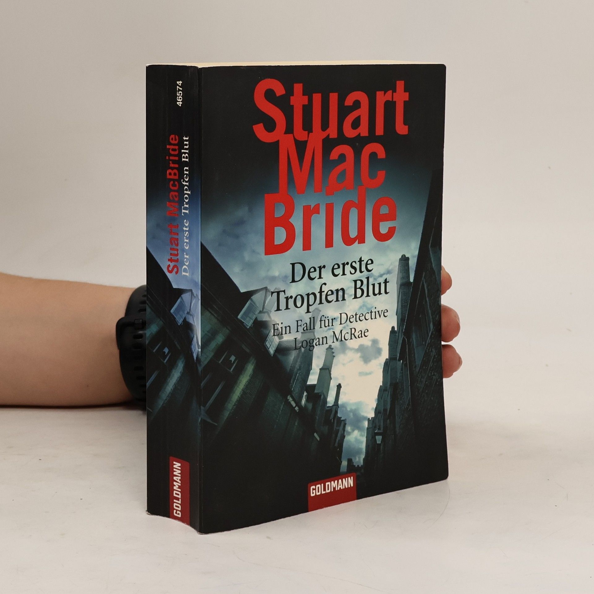 Stuart MacBride Der erste Tropfen Blut