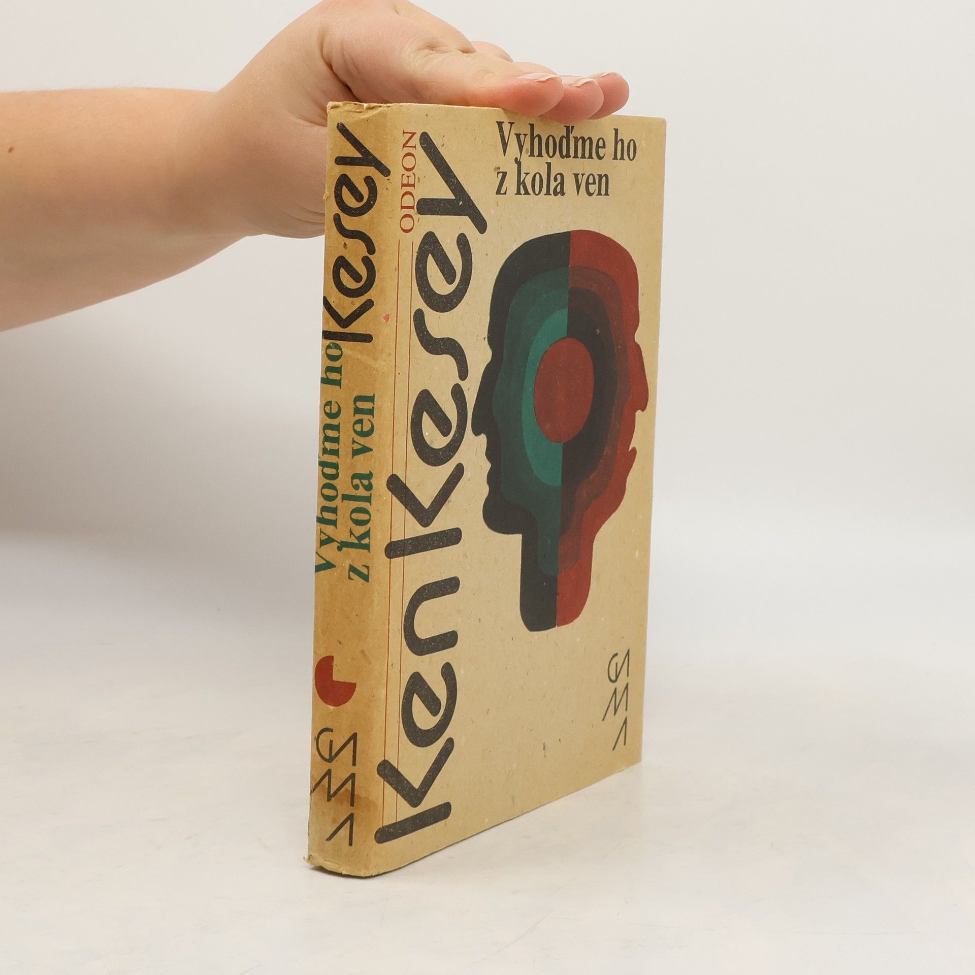 Vyhoďme ho z kola ven