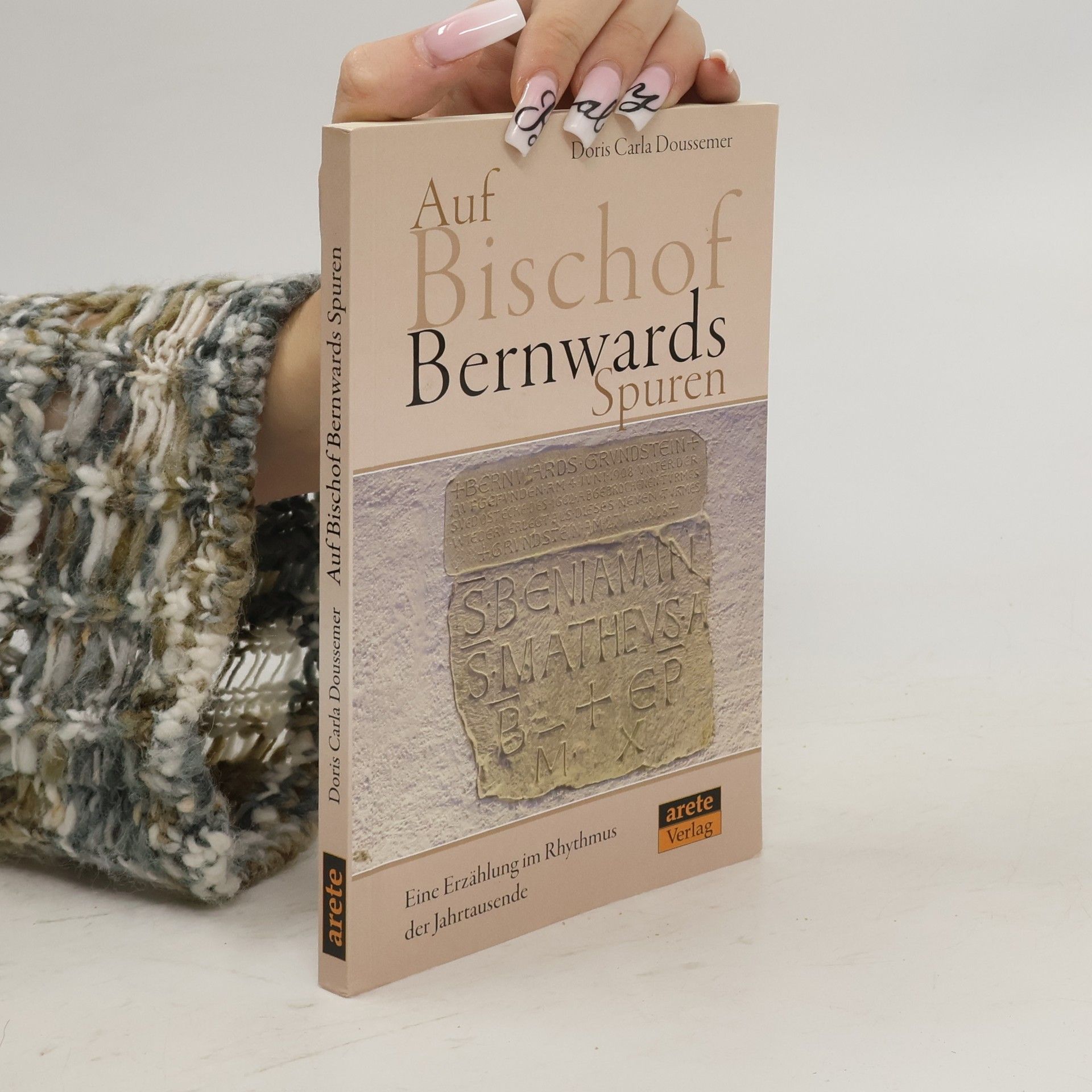 Doris Carla Doussemer Auf Bischof Bernwards Spuren