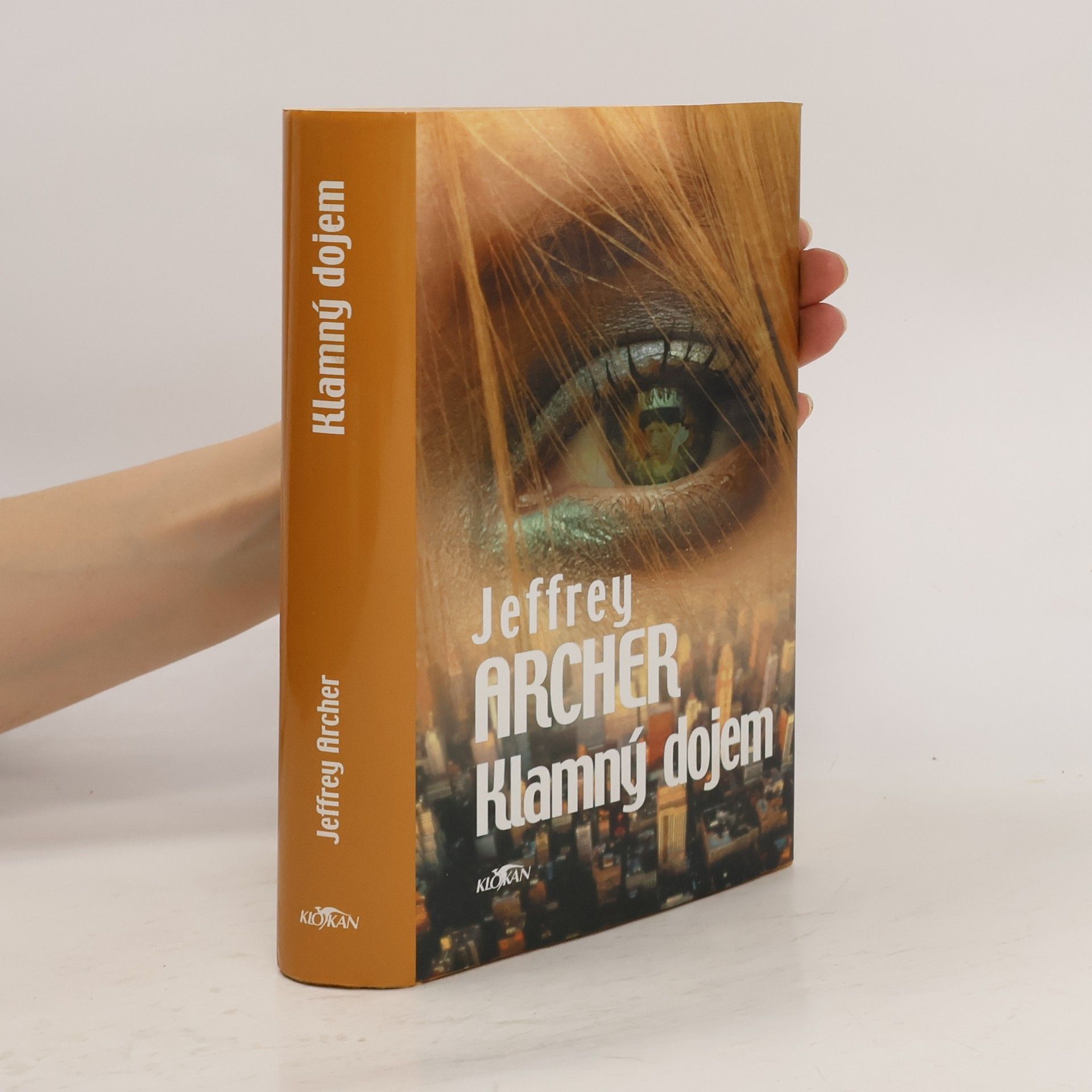 Jeffrey Archer Klamný dojem