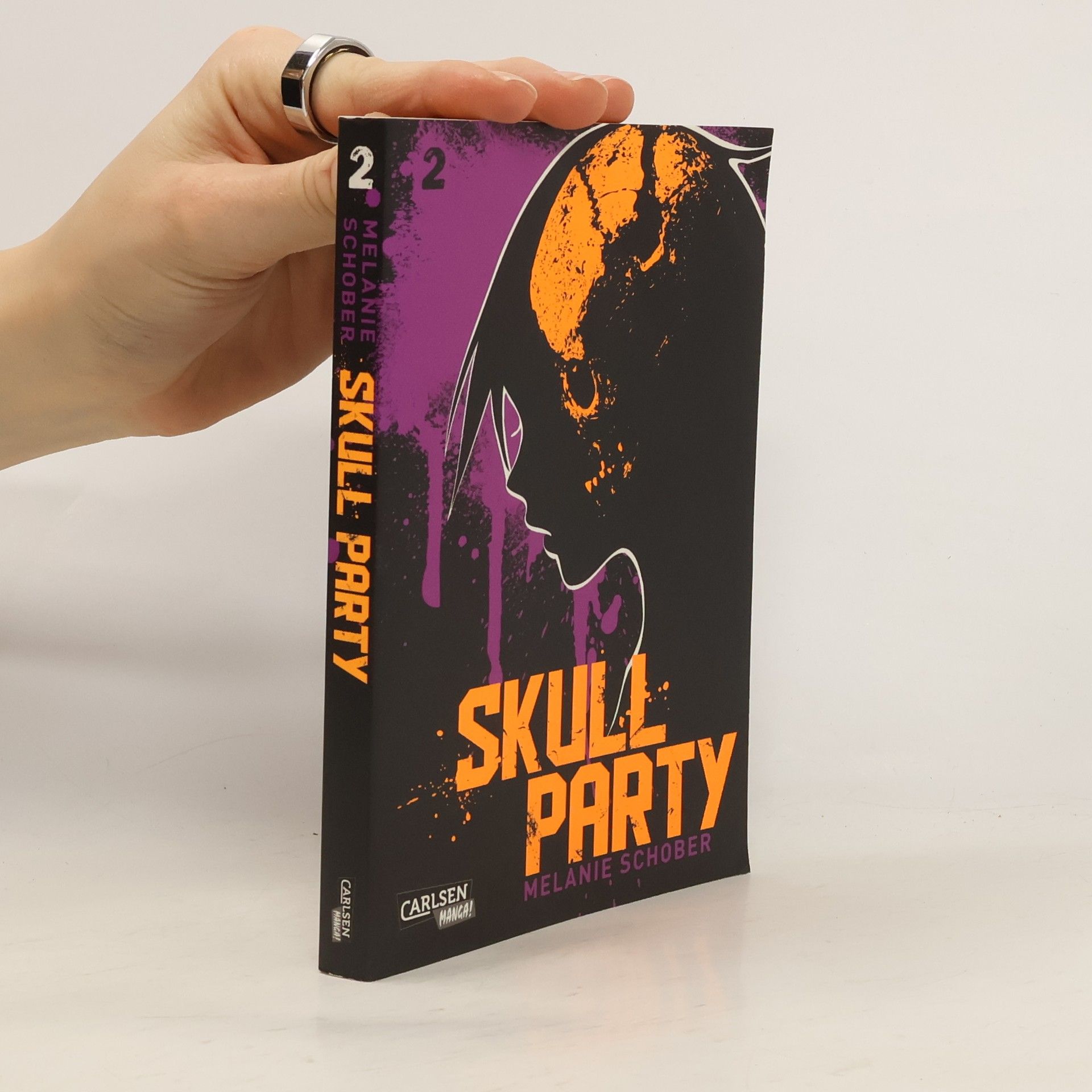 Melanie Schober Skull Party 2