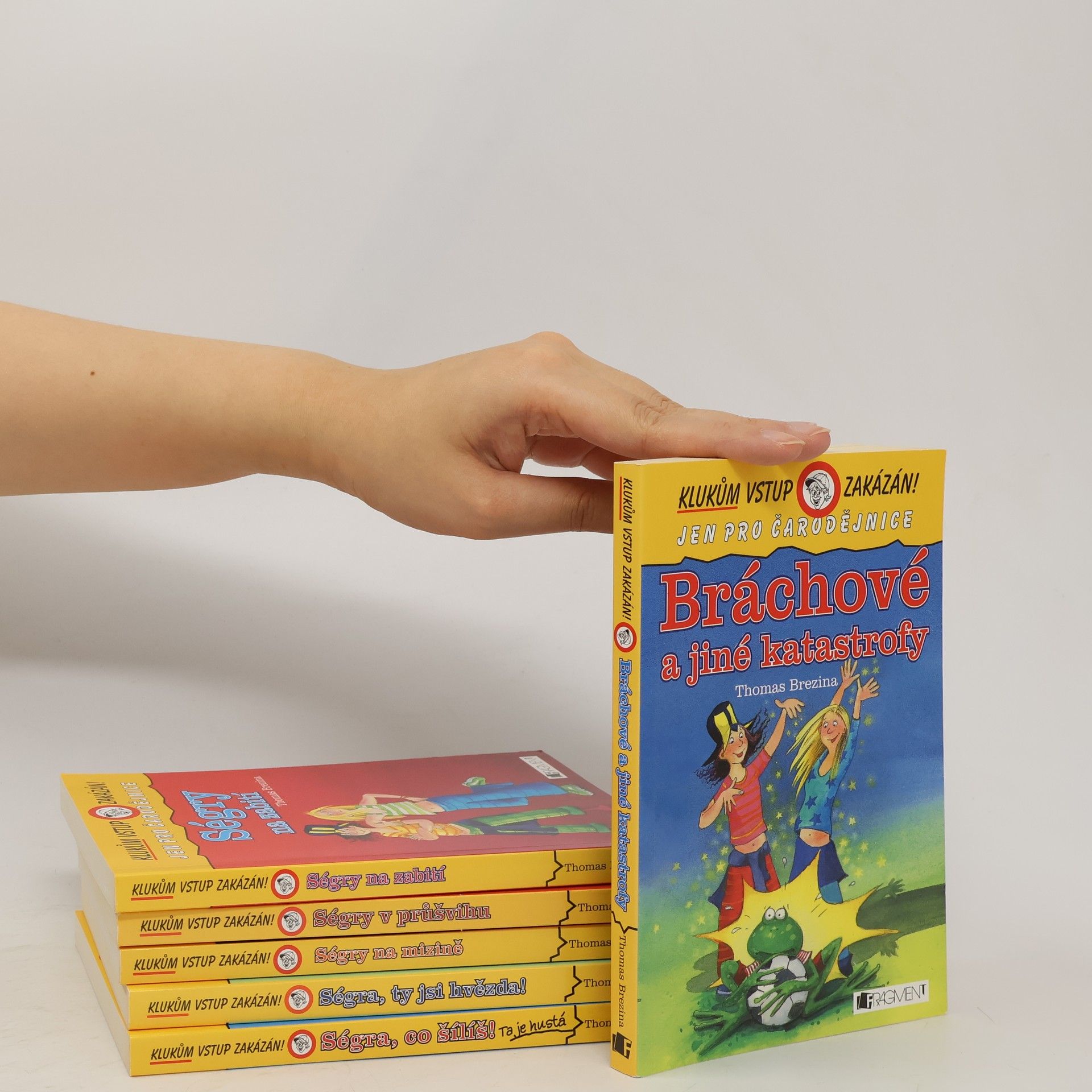 Thomas C. Brezina 6x Klukům vstup zakázán. Jen pro čarodějnice