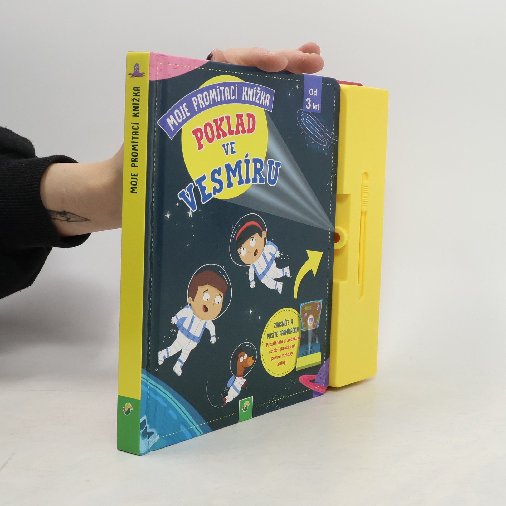 AA.VV. Poklad ve vesmíru