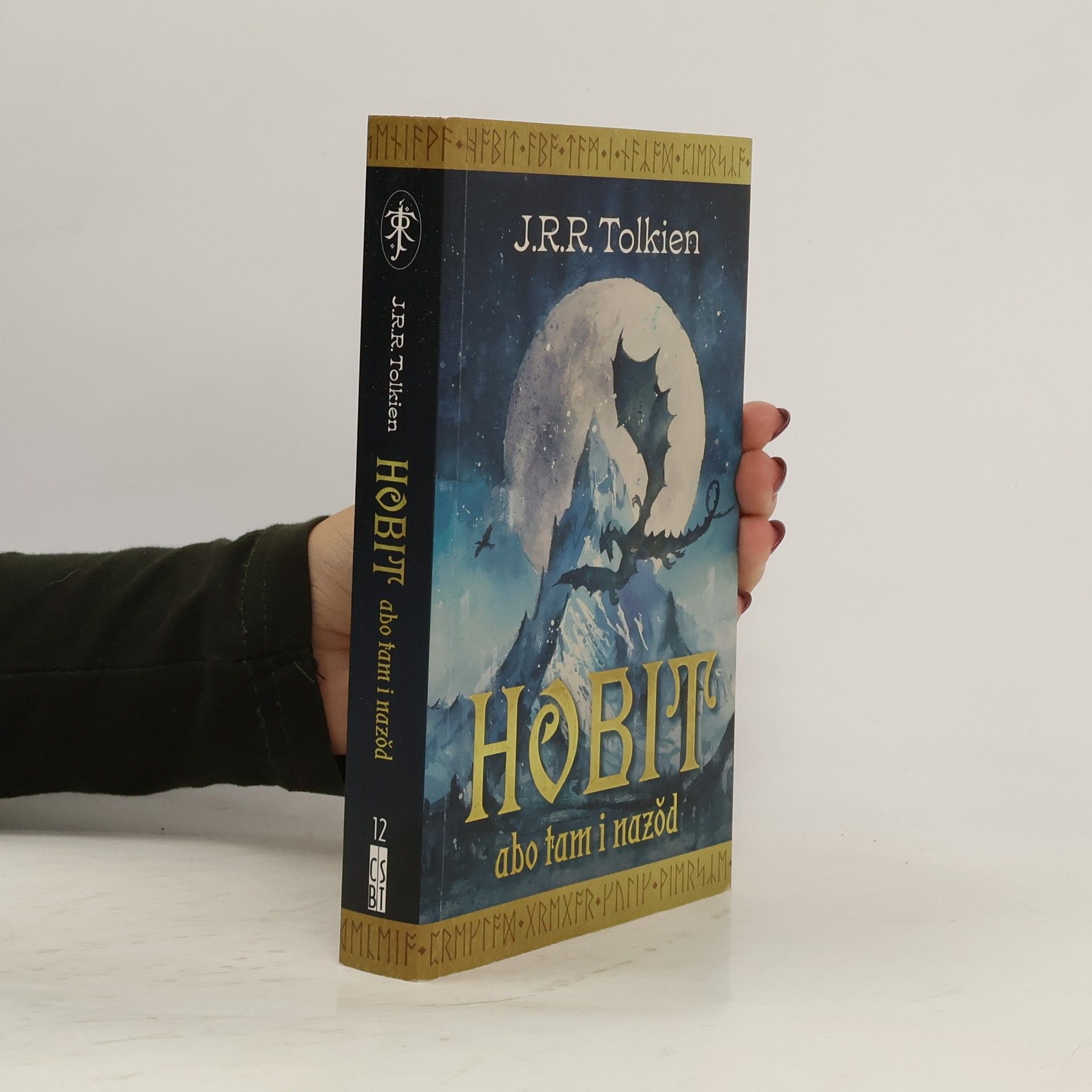 J. R. R. Tolkien Hobit abo tam i nazod