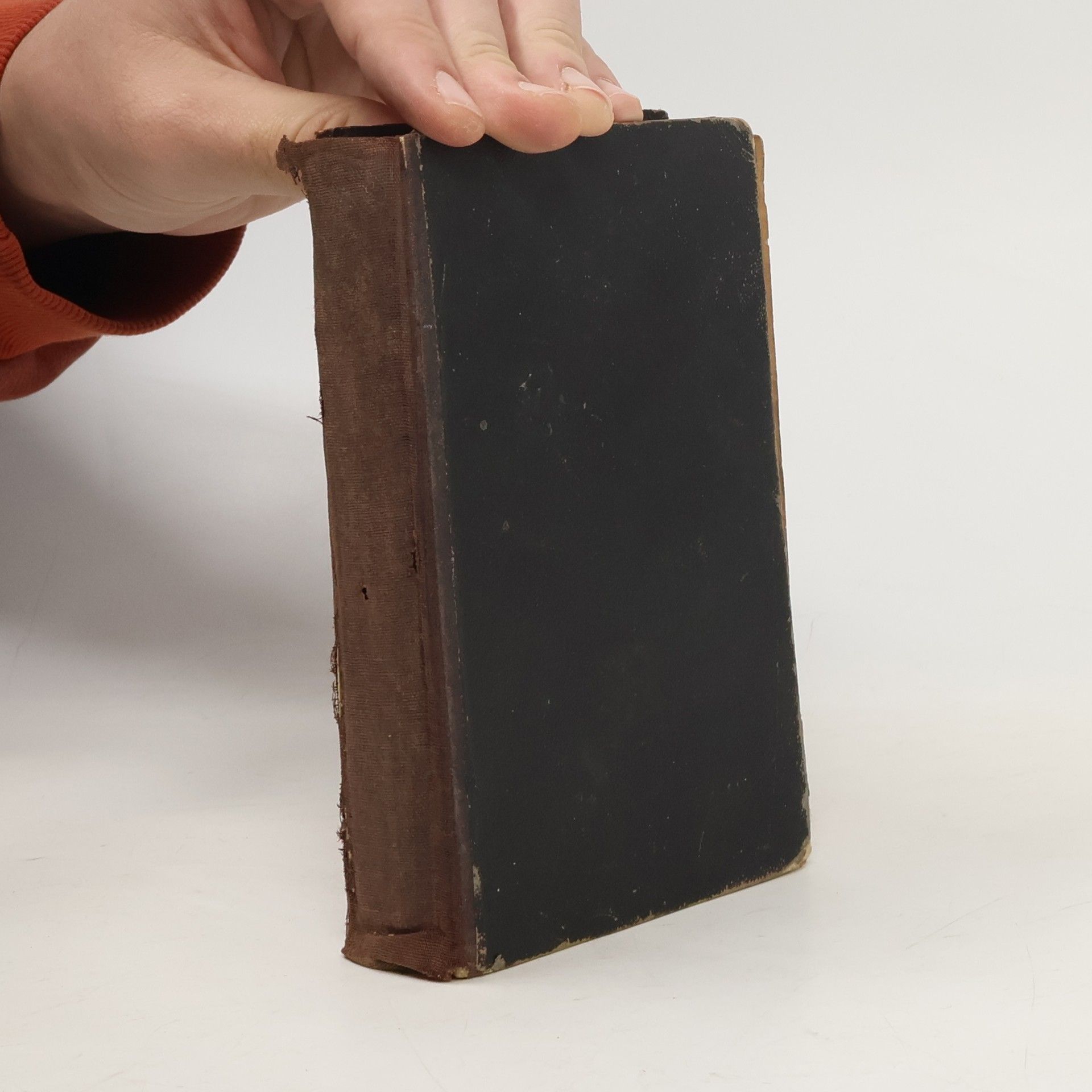 Auteurscollectief Oltář : poučná a modlitební kniha i zpěvník pro diecesi královéhradeckou