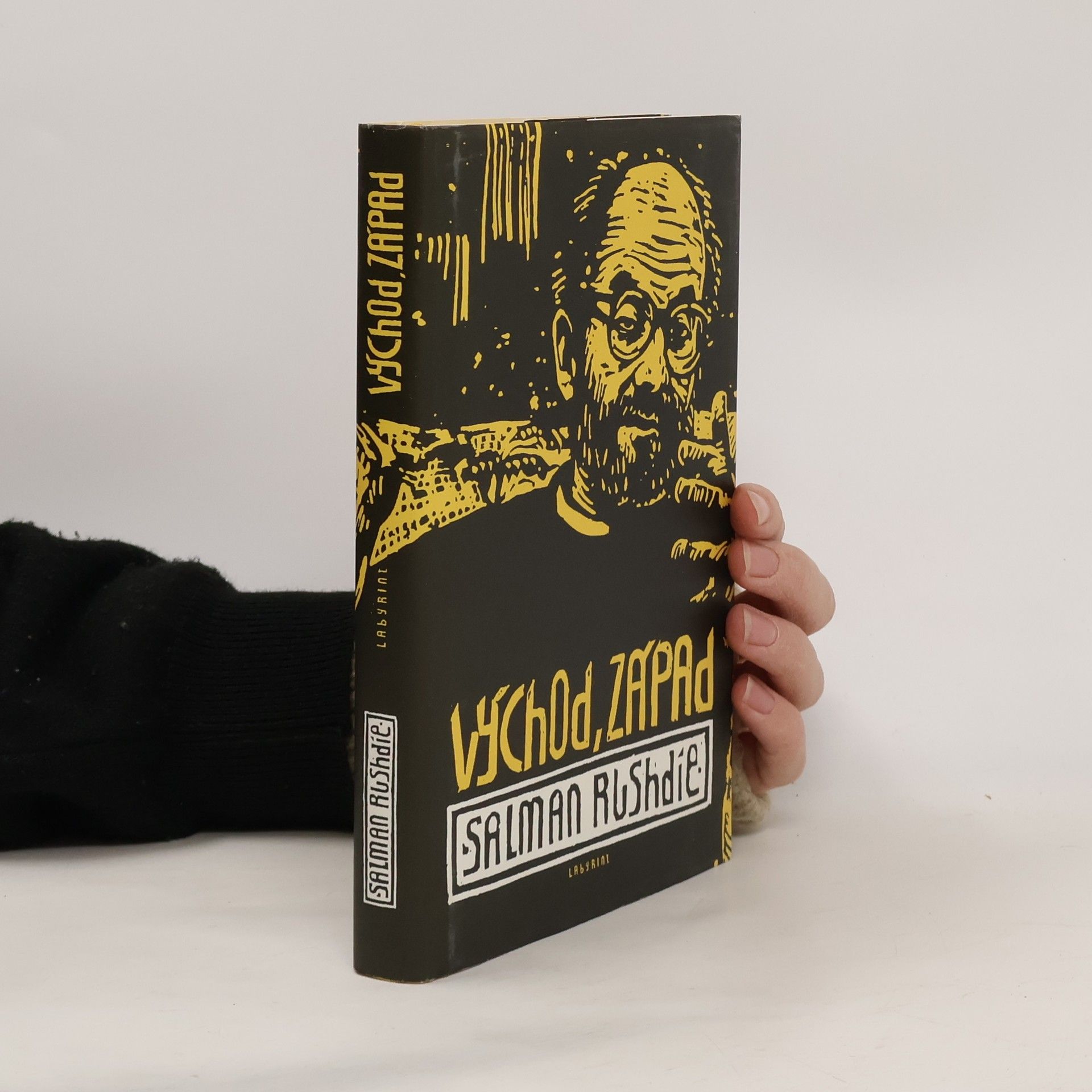 Salman Rushdie Východ, Západ