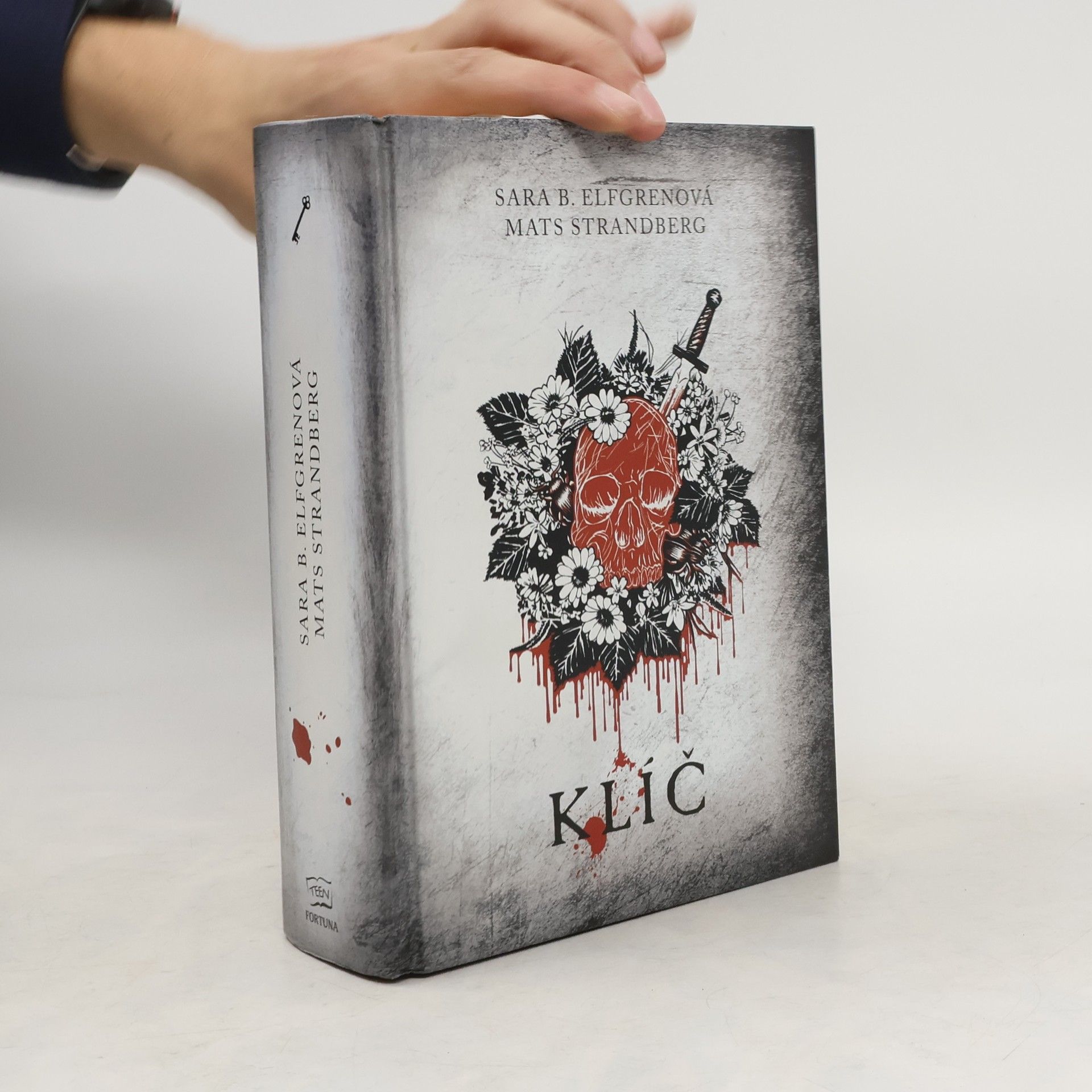 Klíč. Série Kruh, díl 3.