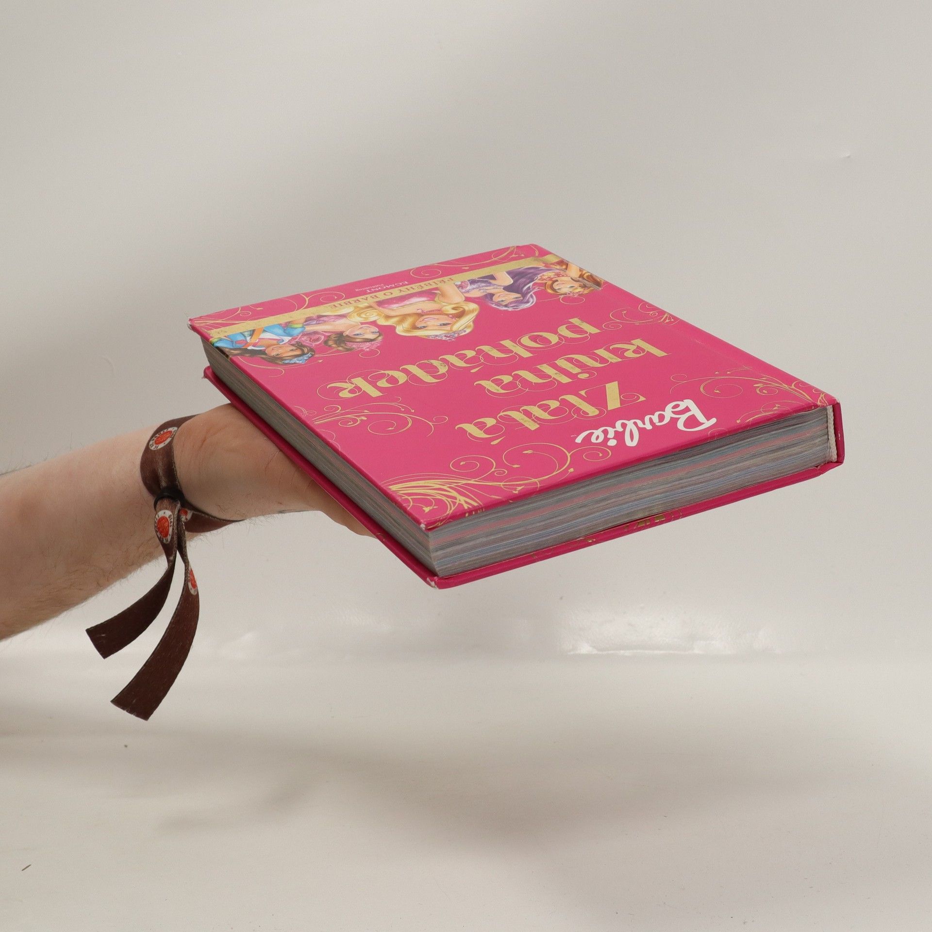 Various authors Barbie - Zlatá kniha pohádek