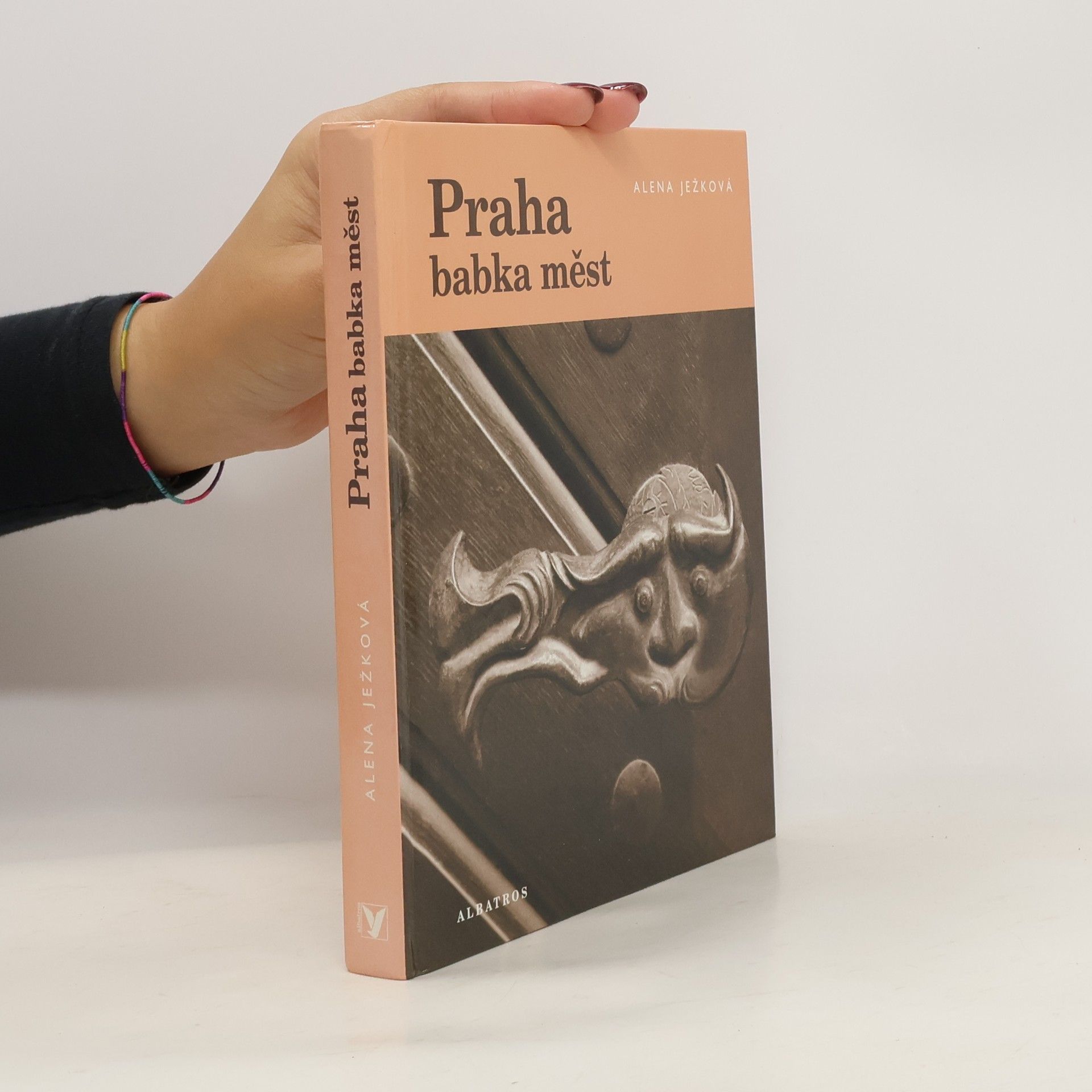 Alena Ježková Praha babka měst