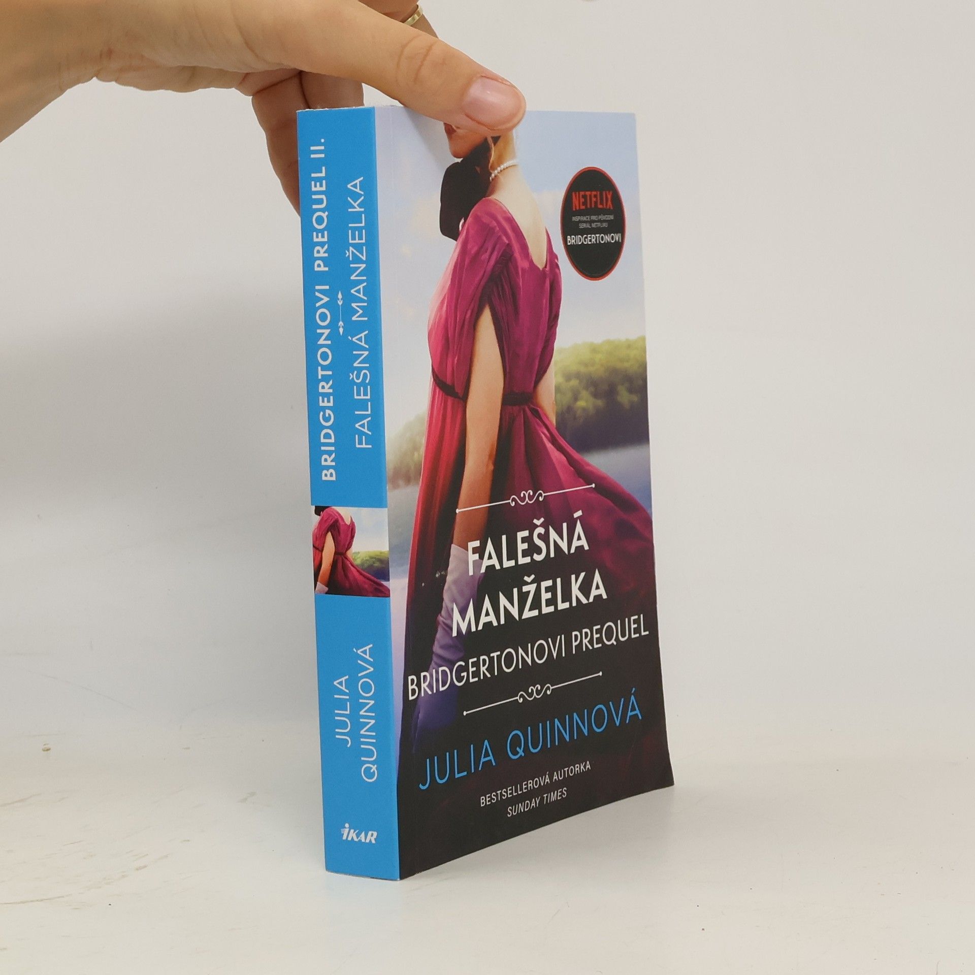 Julie Quinnová Falešná manželka