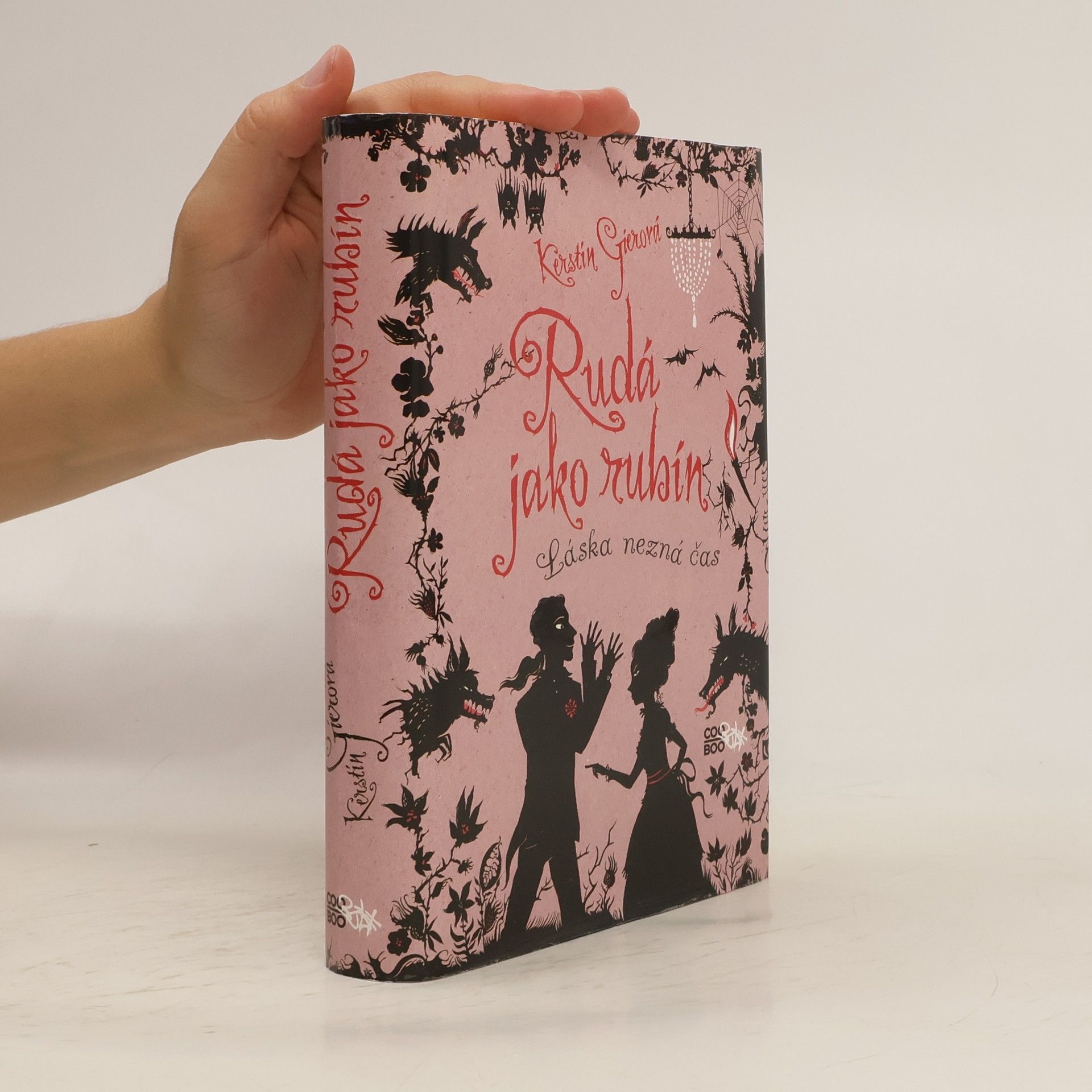 Kerstin Gier Rudá jako rubín