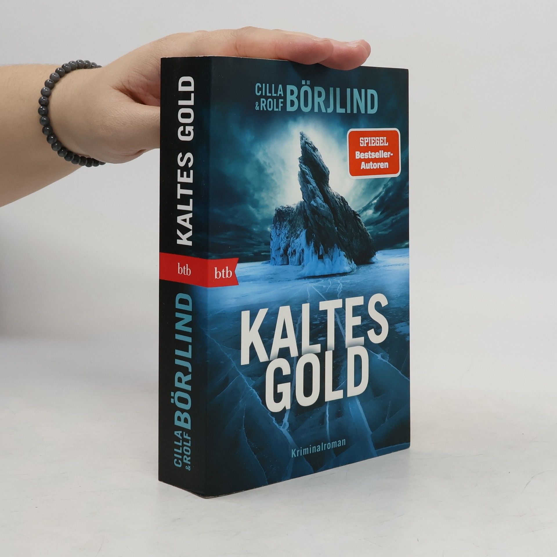 Cilla Börjlind Kaltes Gold