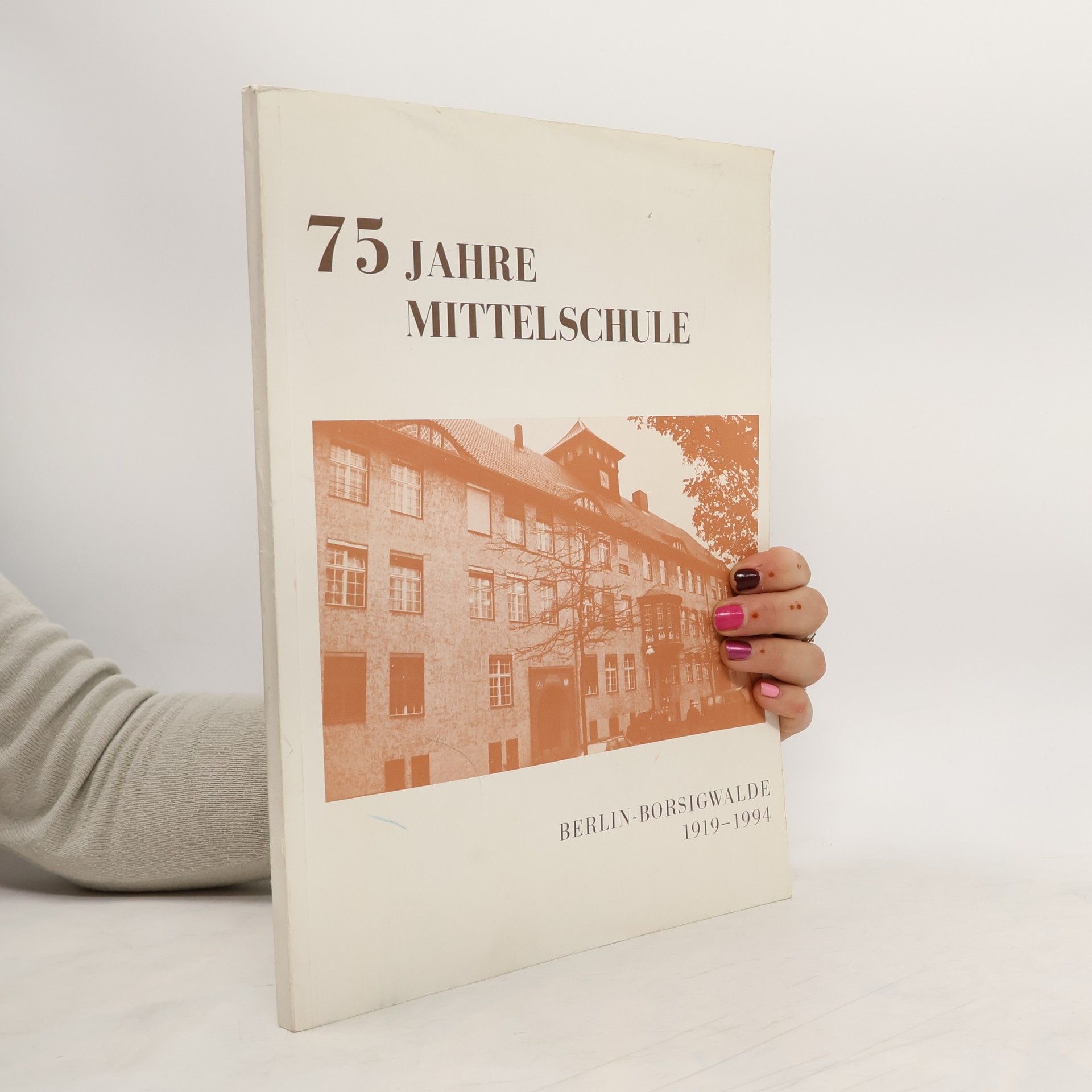 AA.VV. 75 Jahre Mittelschule