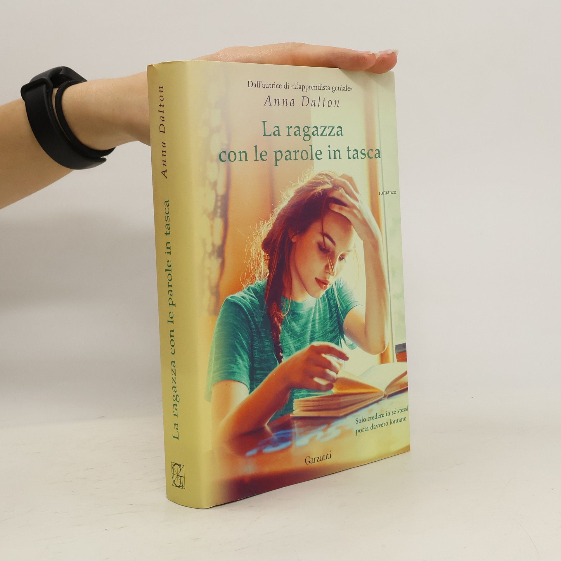 Anna Dalton La ragazza con le parole in tasca