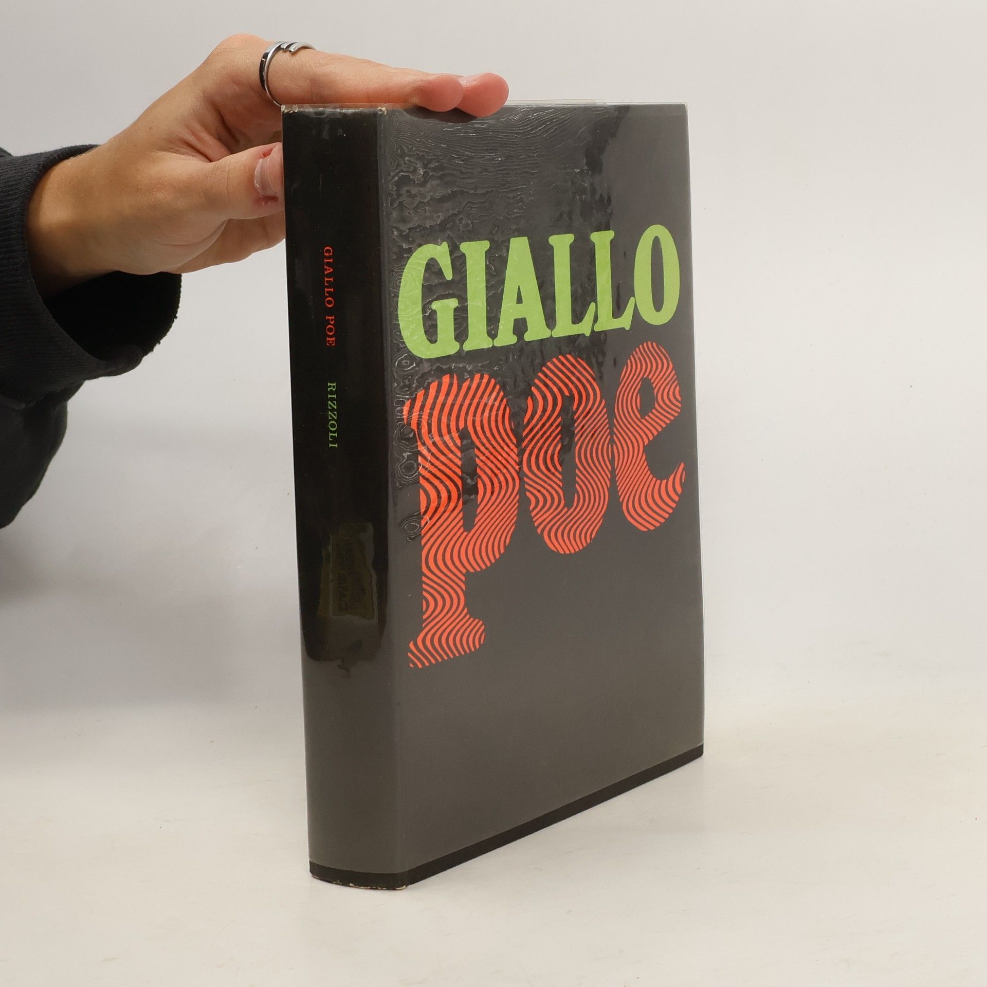 Edgar Allan Poe Giallo