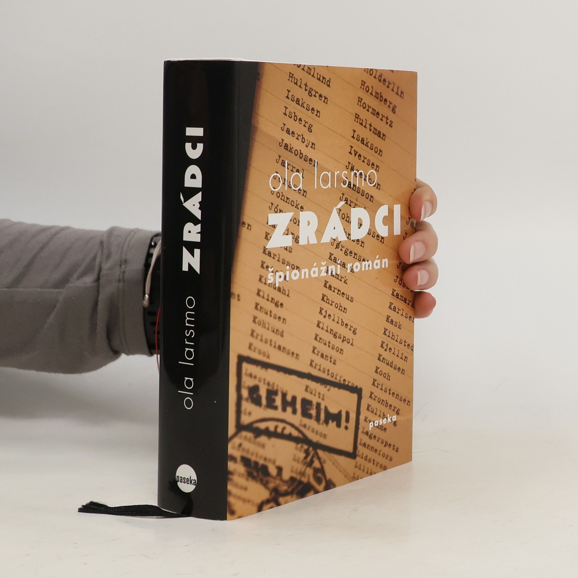 Ola Larsmo Zrádci