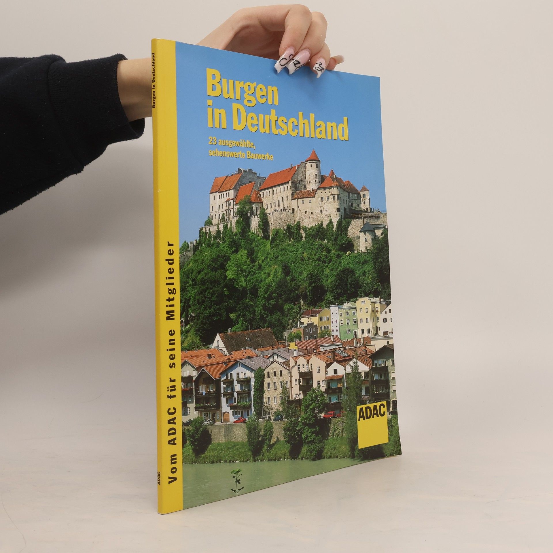 Collectif d'auteurs Burgen in Deutschland