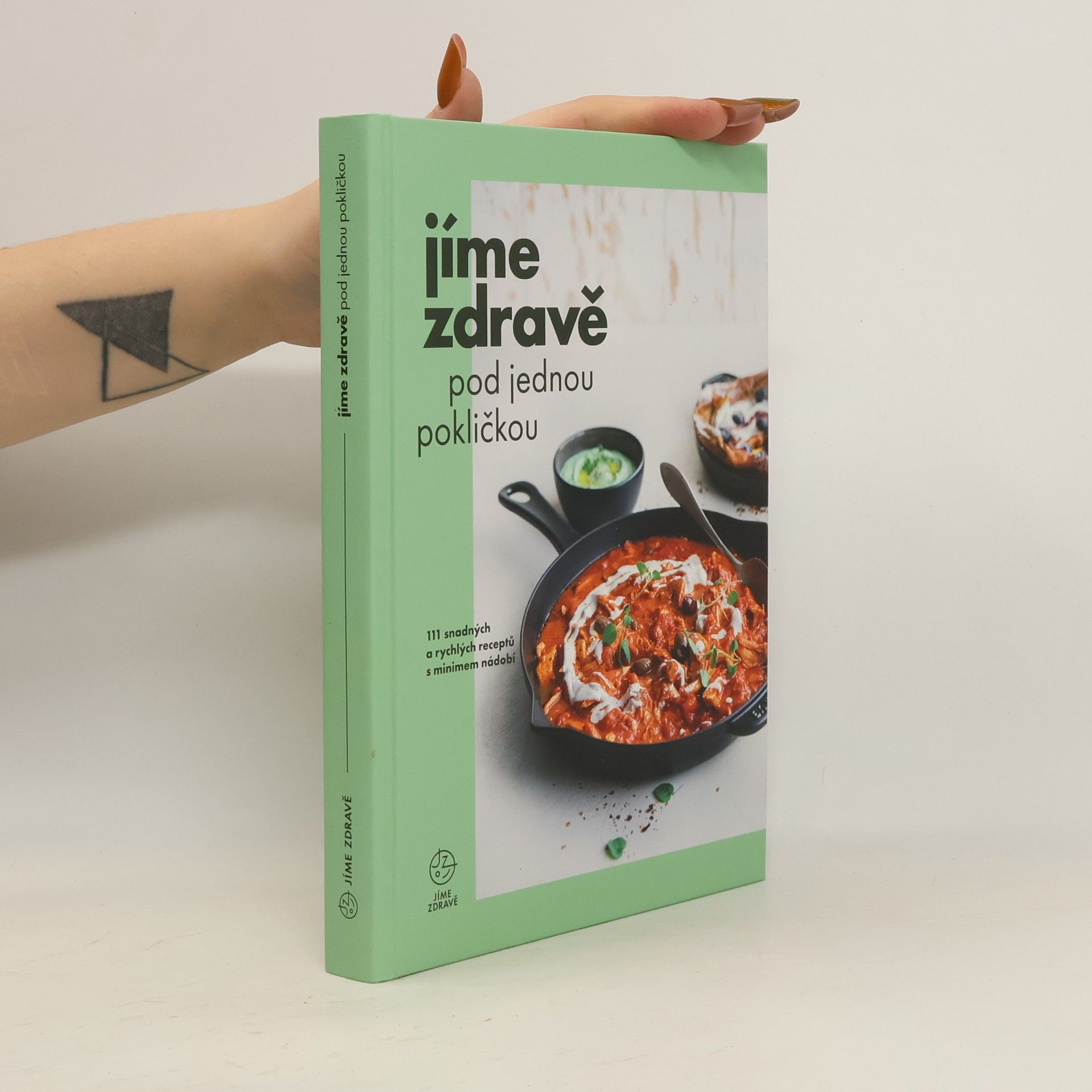 Marie Bartošová Jíme zdravě pod jednou pokličkou