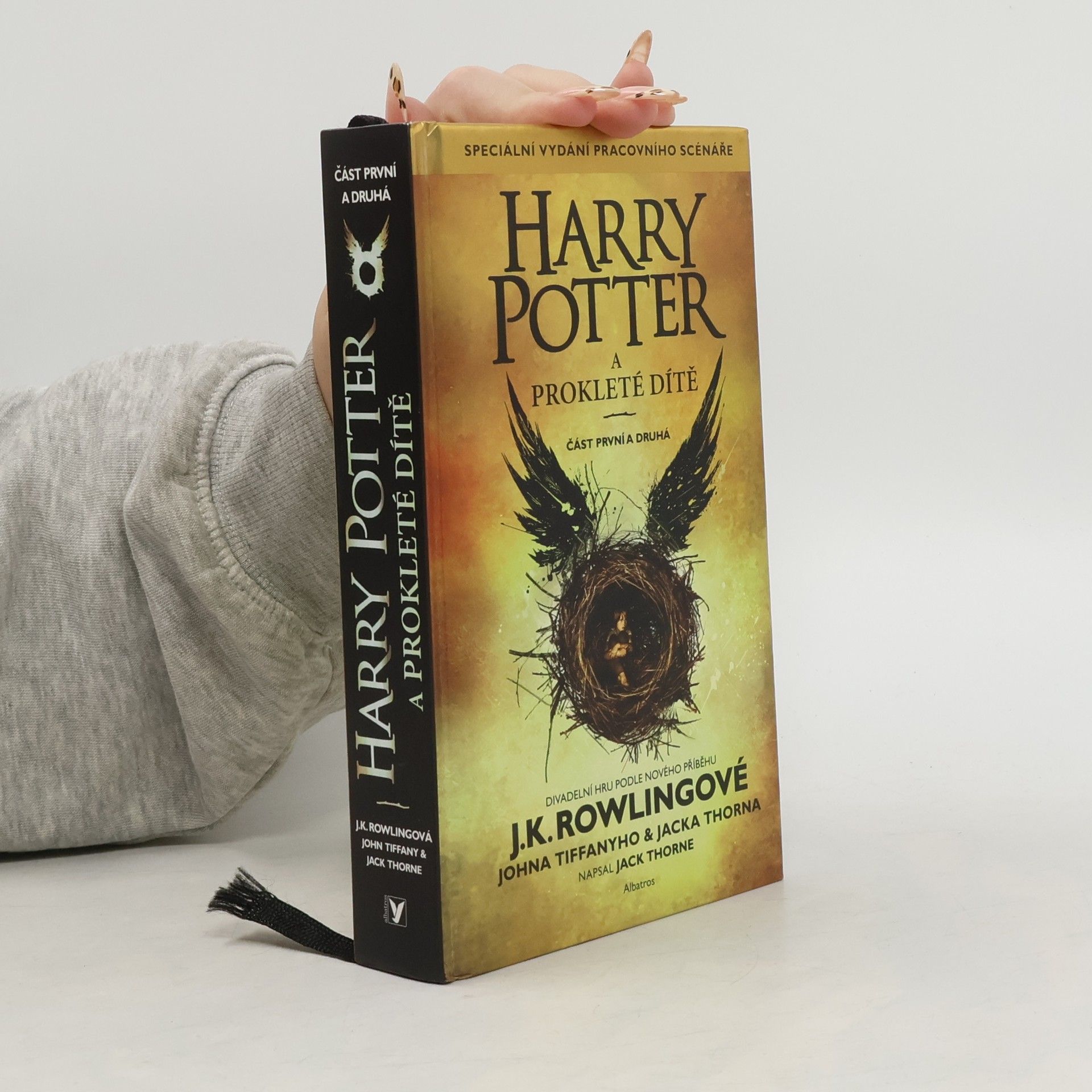 Jack Thorne Harry Potter a prokleté dítě