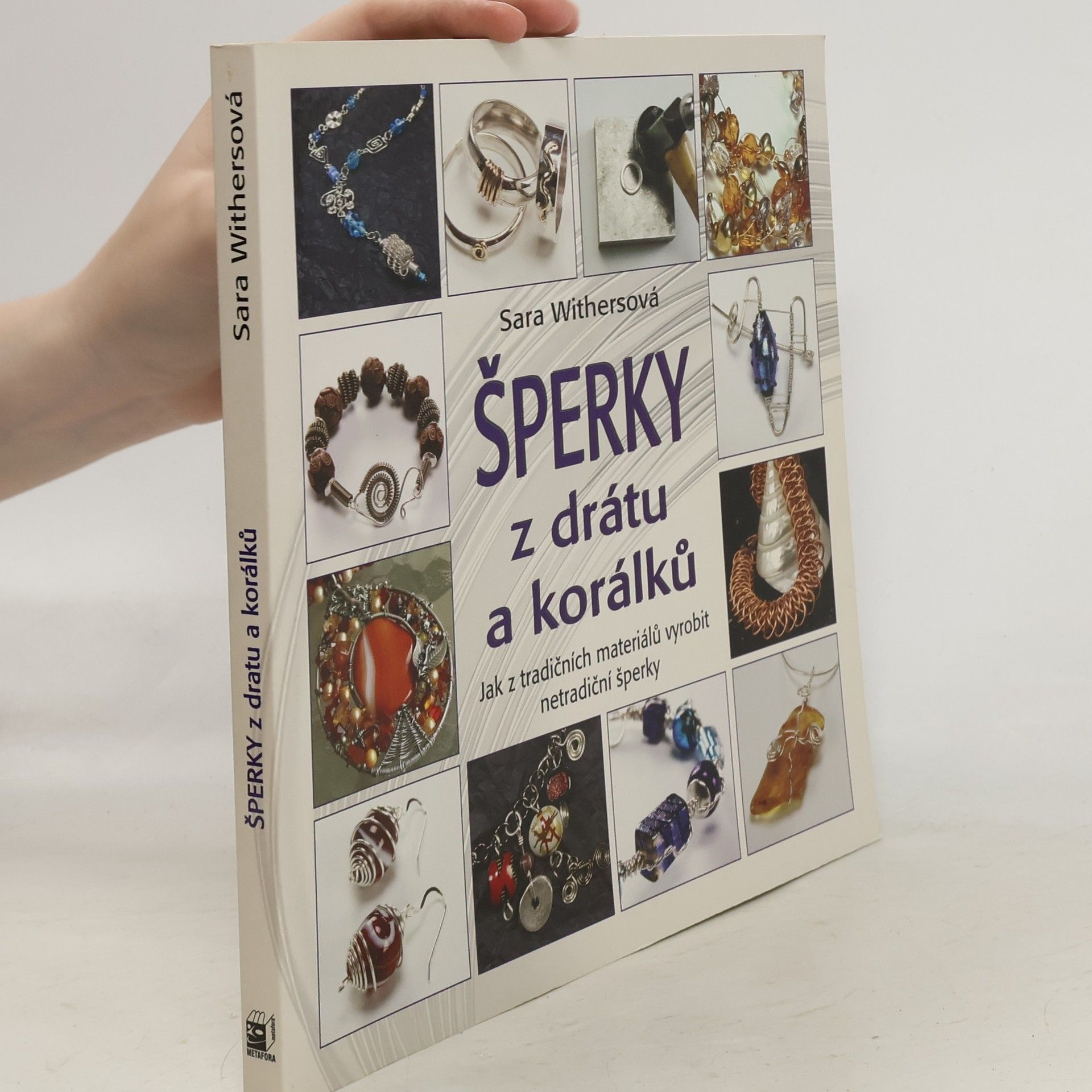 Sara Withers Šperky z drátu a korálků