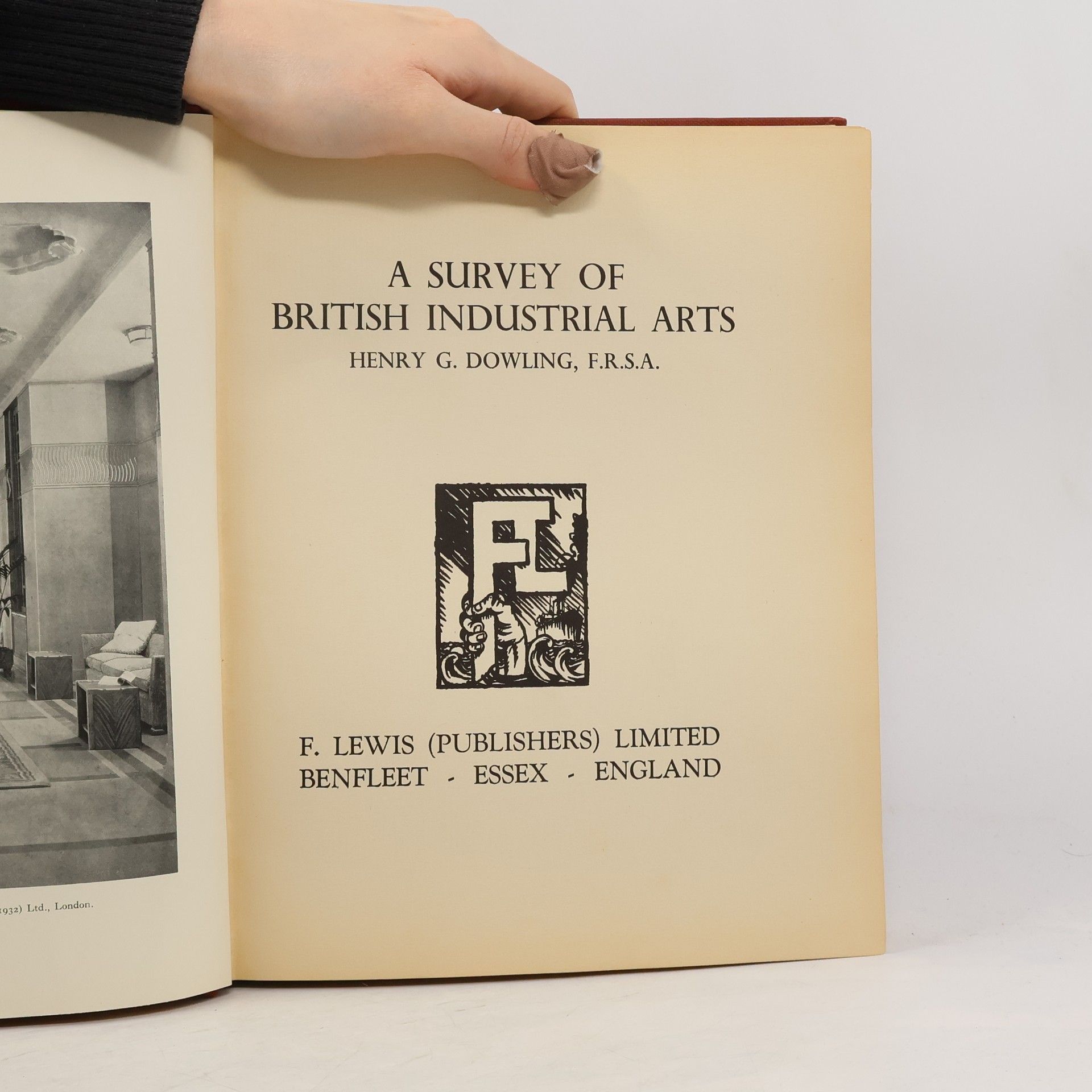 Henry George Dowling A Survey of British Industrial Arts