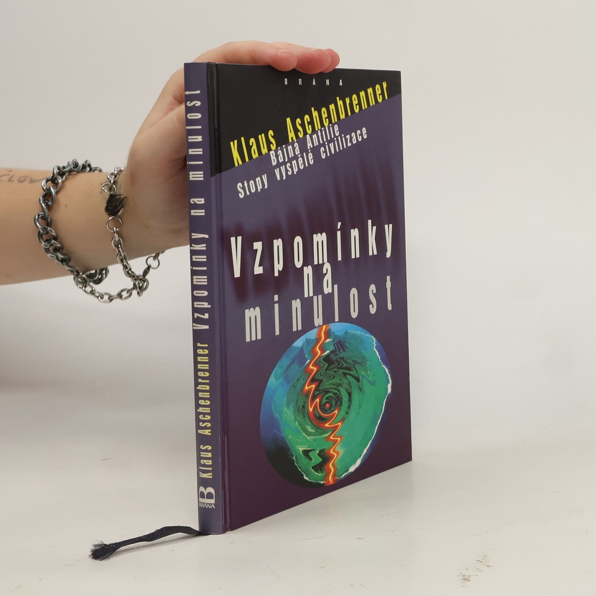 Klaus Aschenbrenner Vzpomínky na minulost. Bájná Antilie. Stopy vyspělé civilizace