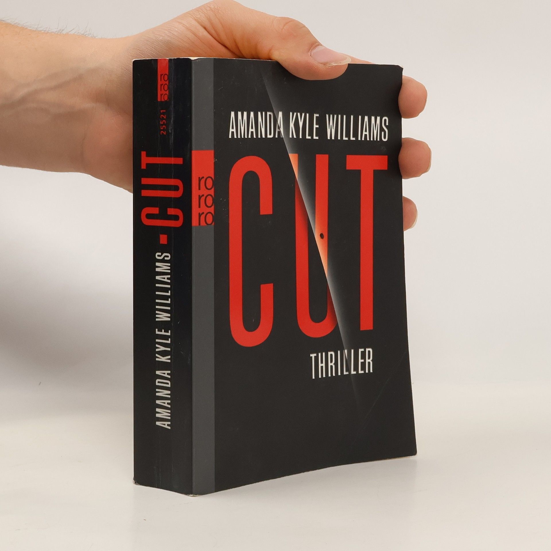 Amanda Kyle Williams Cut