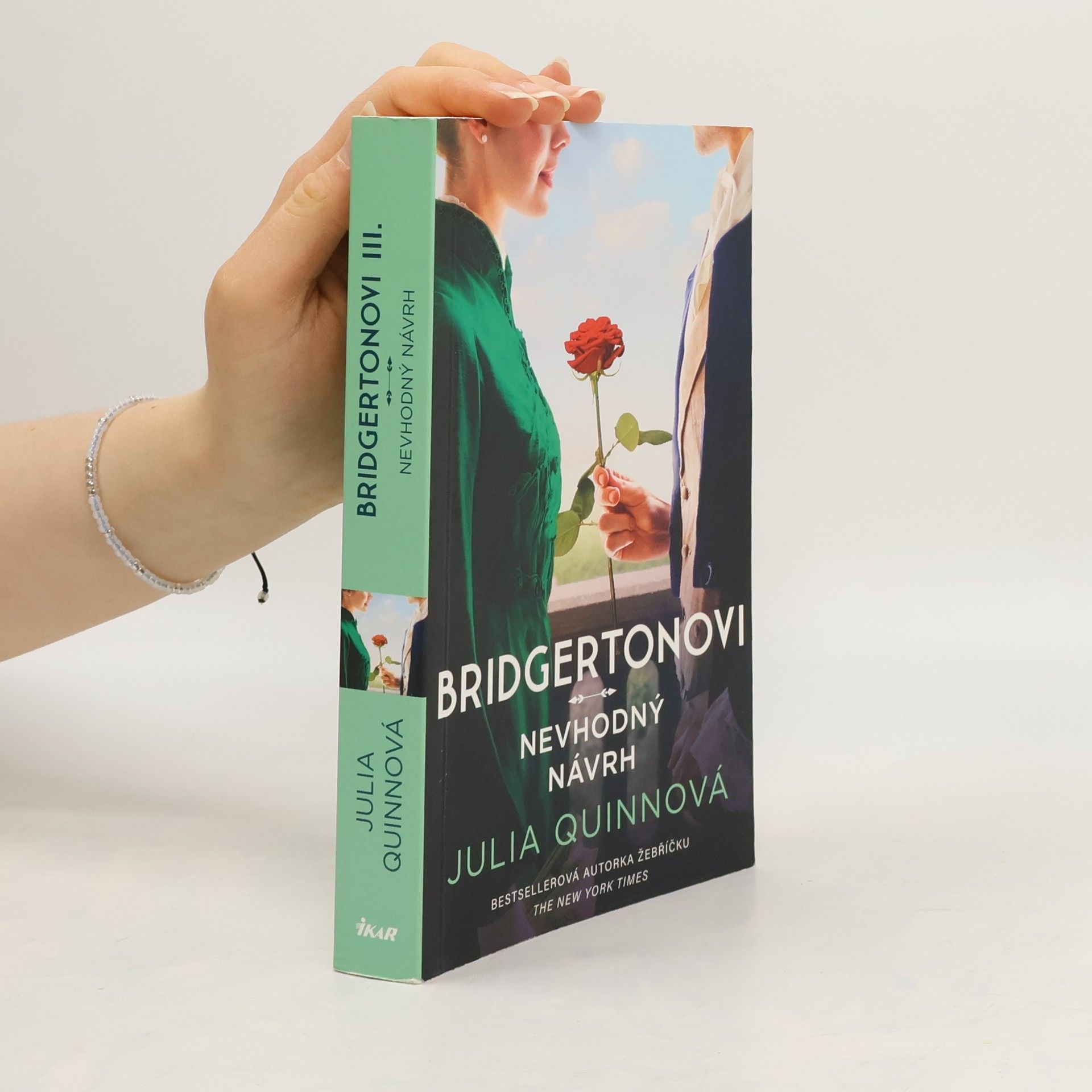 Julie Quinnová Bridgertonovi. Nevhodný návrh