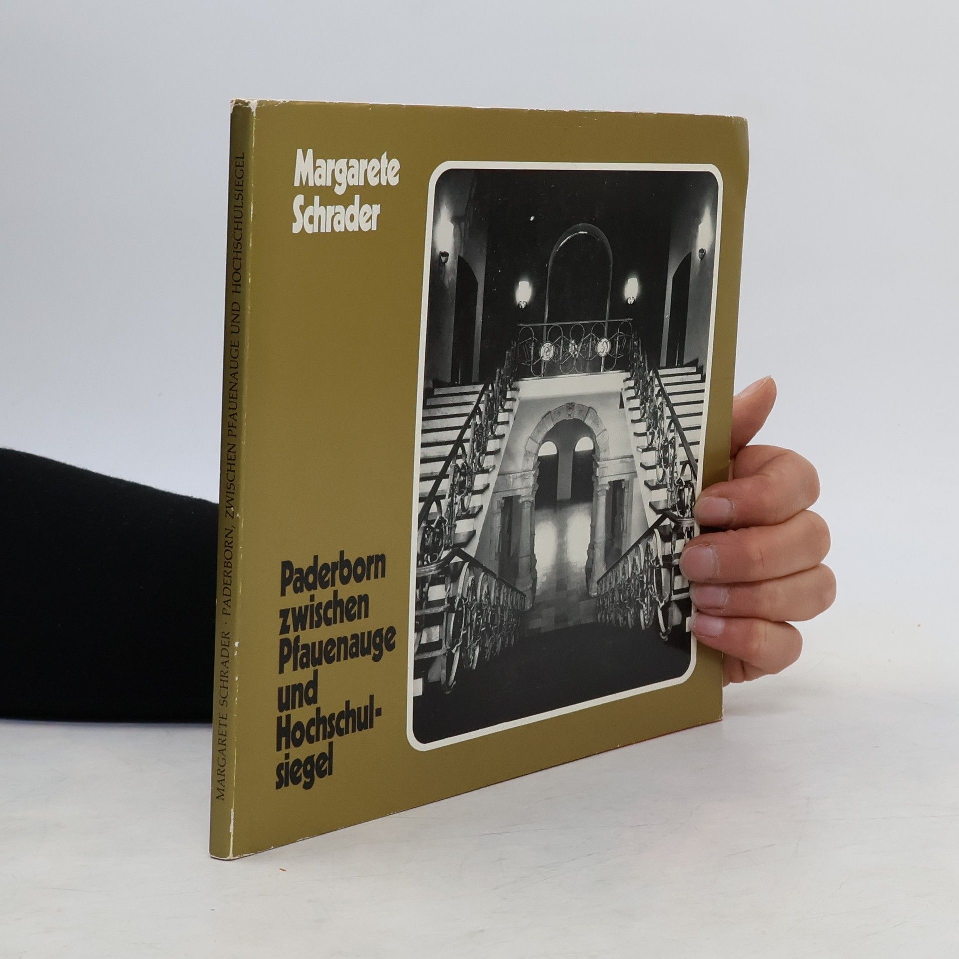 Paderborn zwischen Pfauenauge und Hochschulsiegel