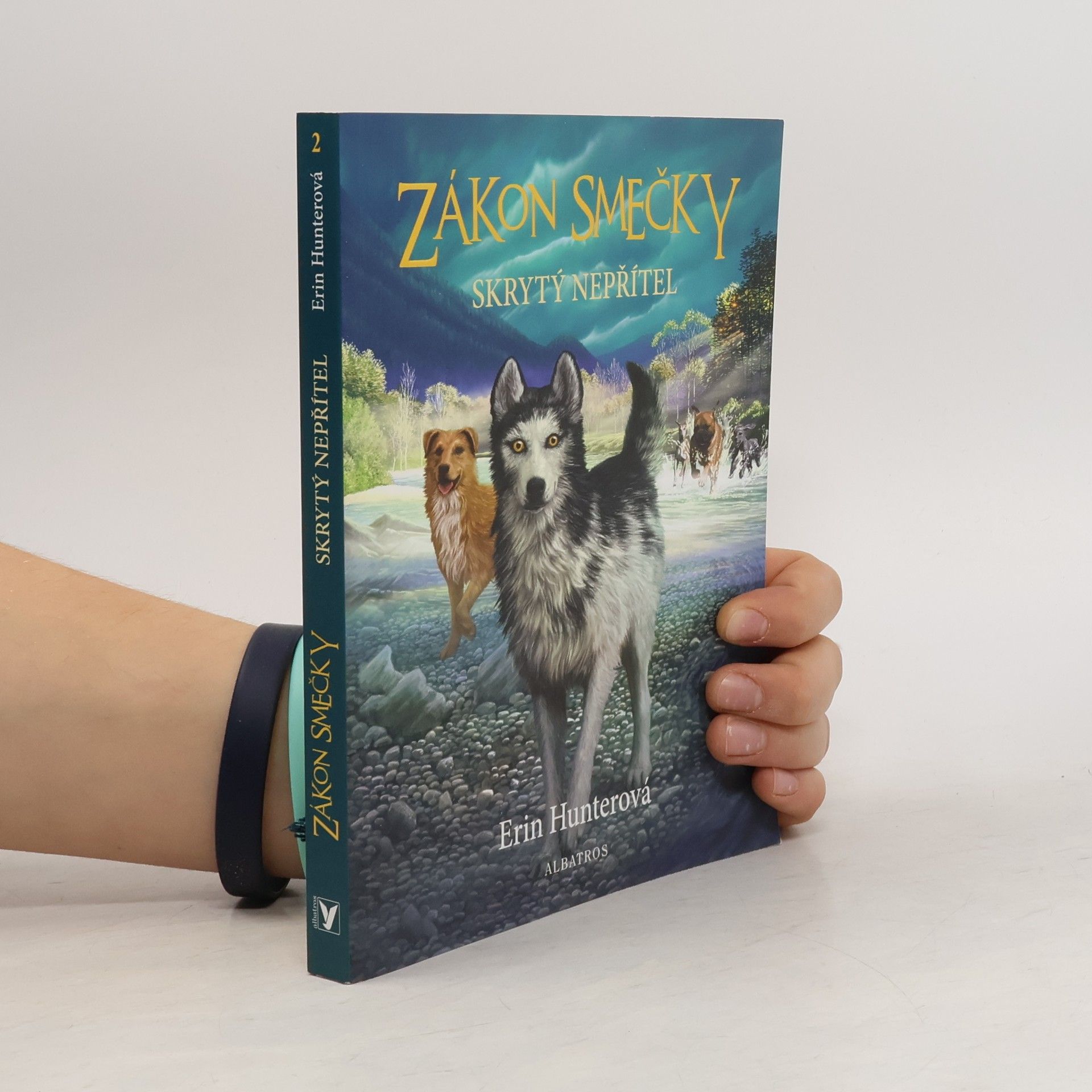 Erin Hunter Zákon smečky: Skrytý nepřítel