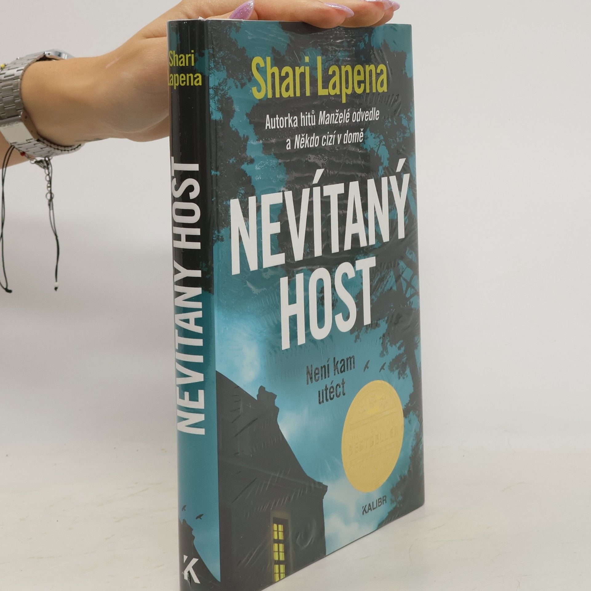 Shari Lapena Nevítaný host