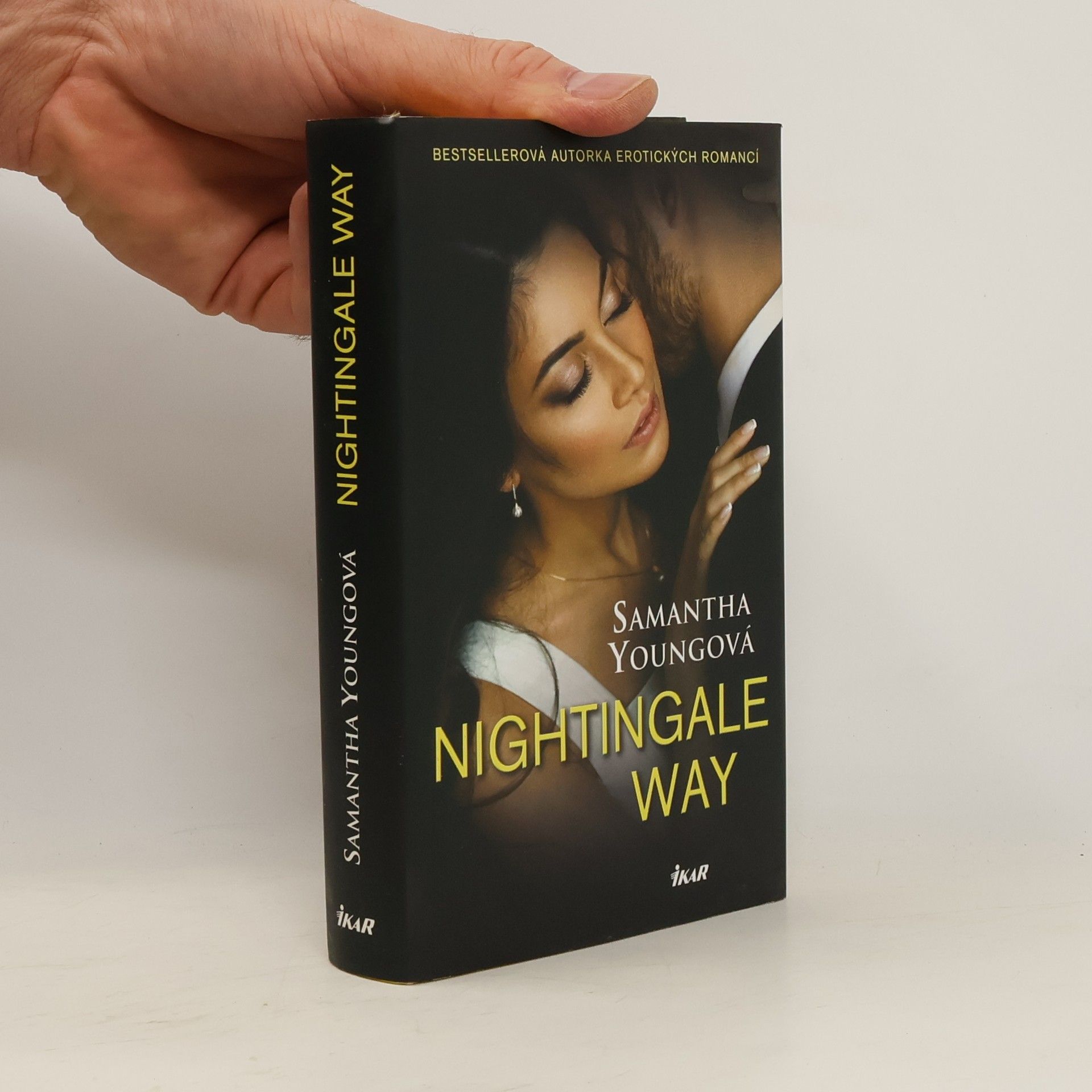 Samantha Young Nightingale Way