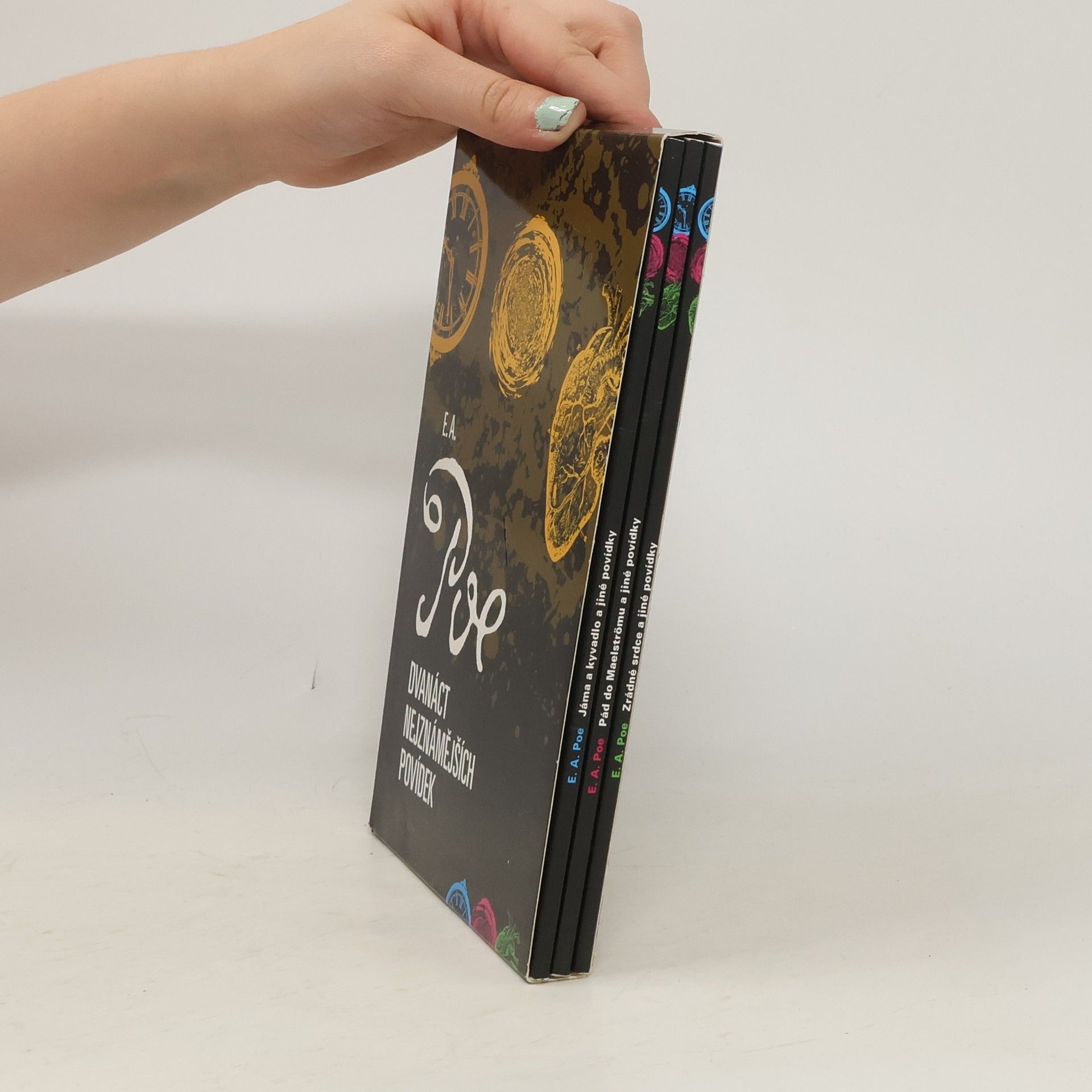 Edgar Allan Poe Dvanáct nejznámějších povídek (3 svazky v boxu)