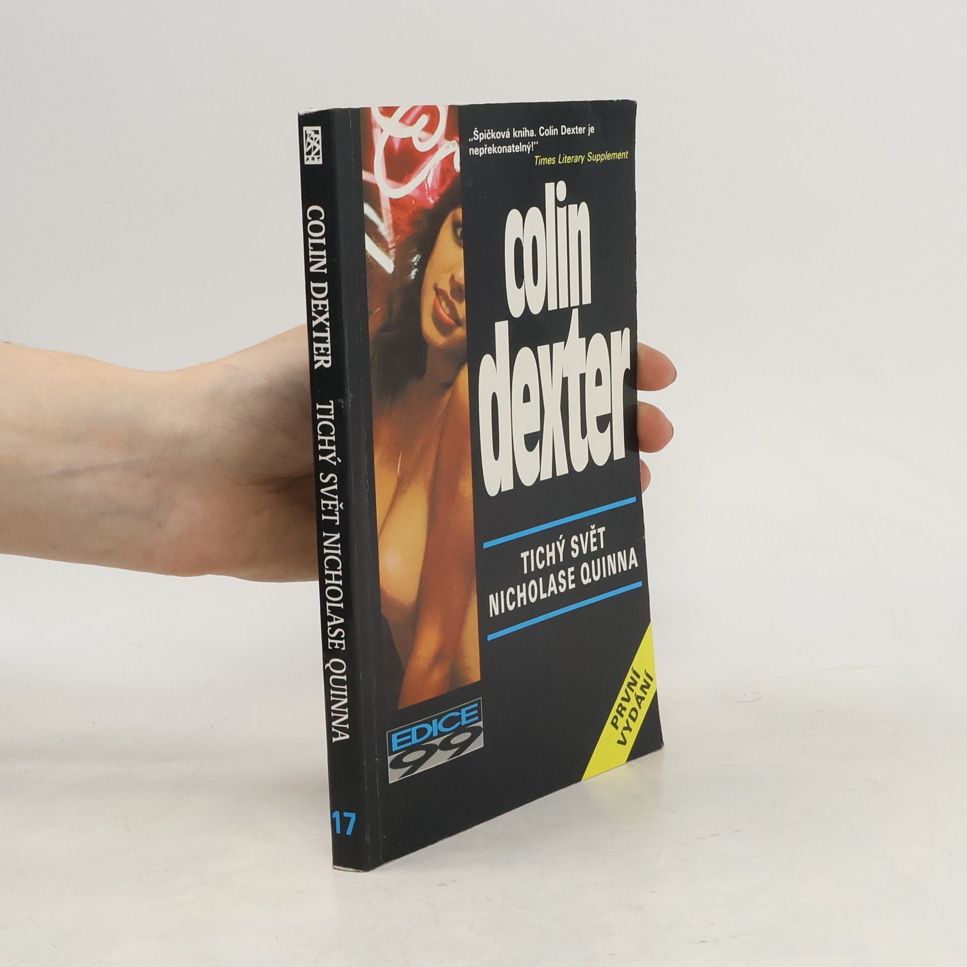 Dexter Colin Tichý svět Nicholase Quinna
