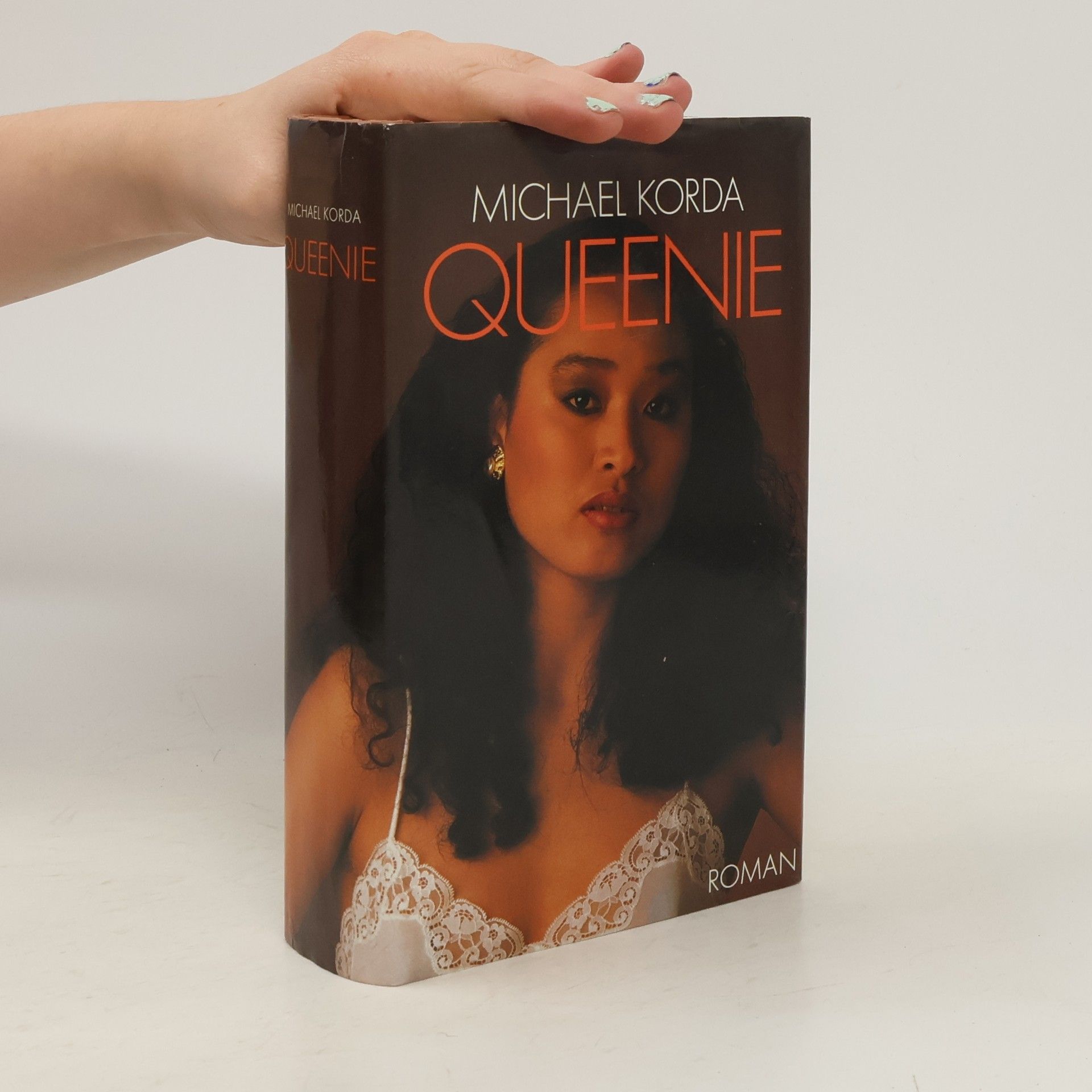 Michael Korda Queenie