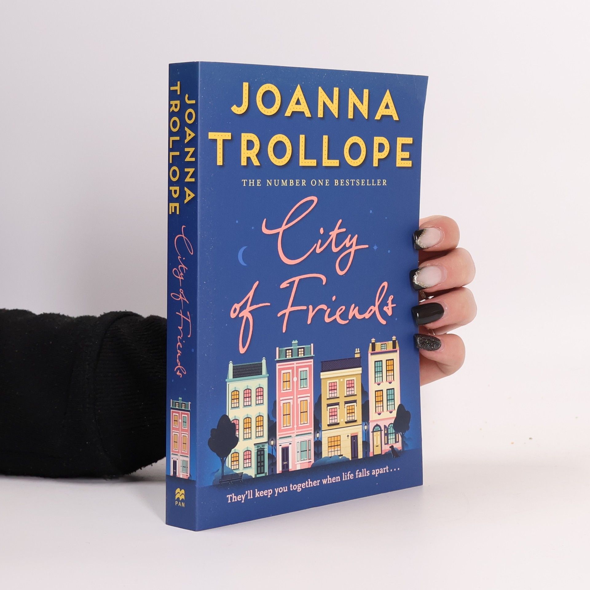 Joanna Trollope City of Friends