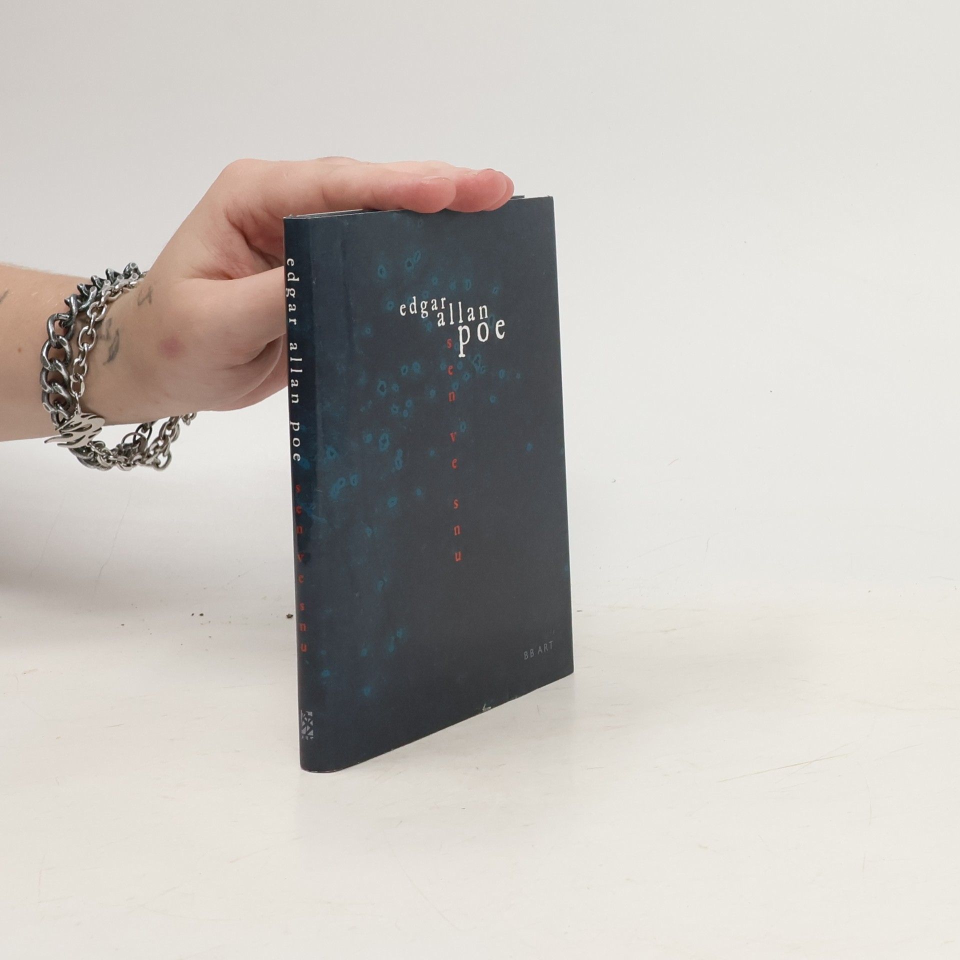 Edgar Allan Poe Sen ve snu