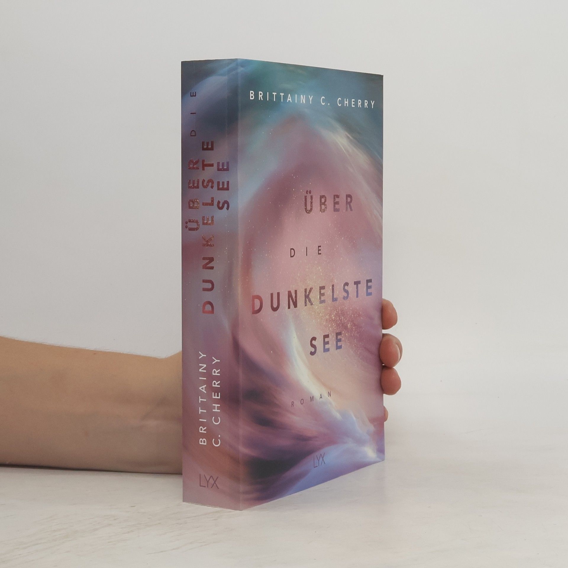 Brittainy C. Cherry Über die dunkelste See