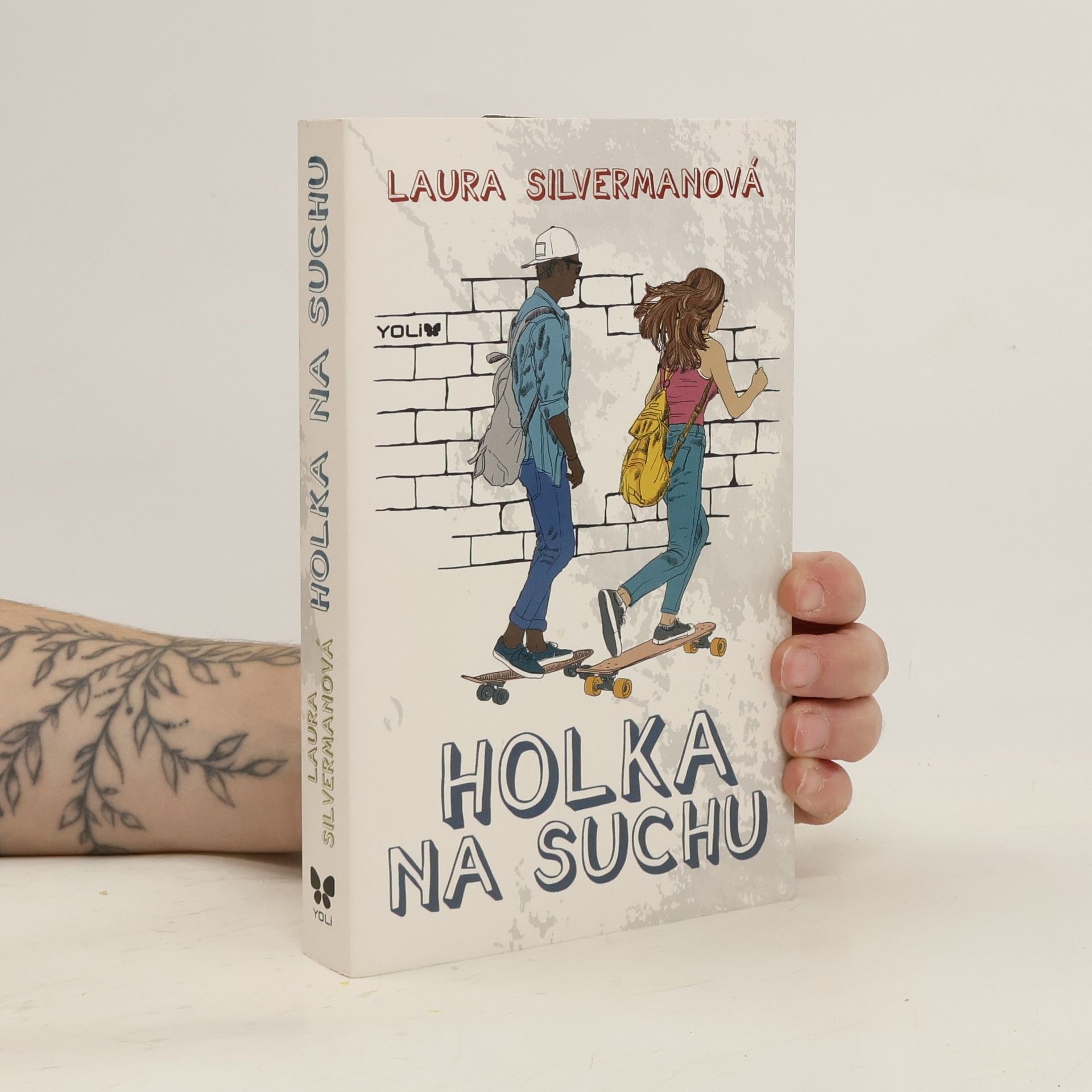 Laura Silverman Holka na suchu
