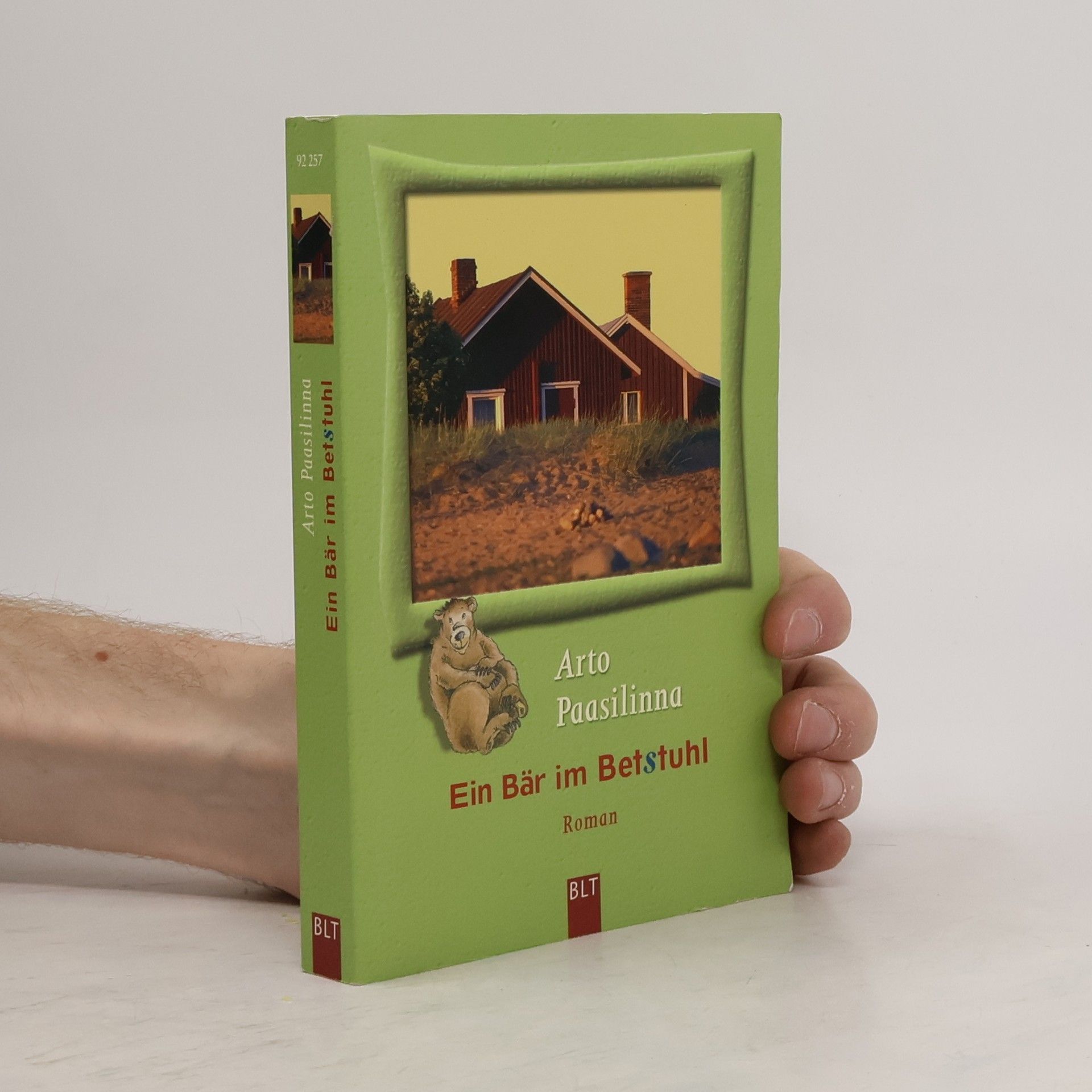 Arto Paasilinna Ein Bär im Betstuhl