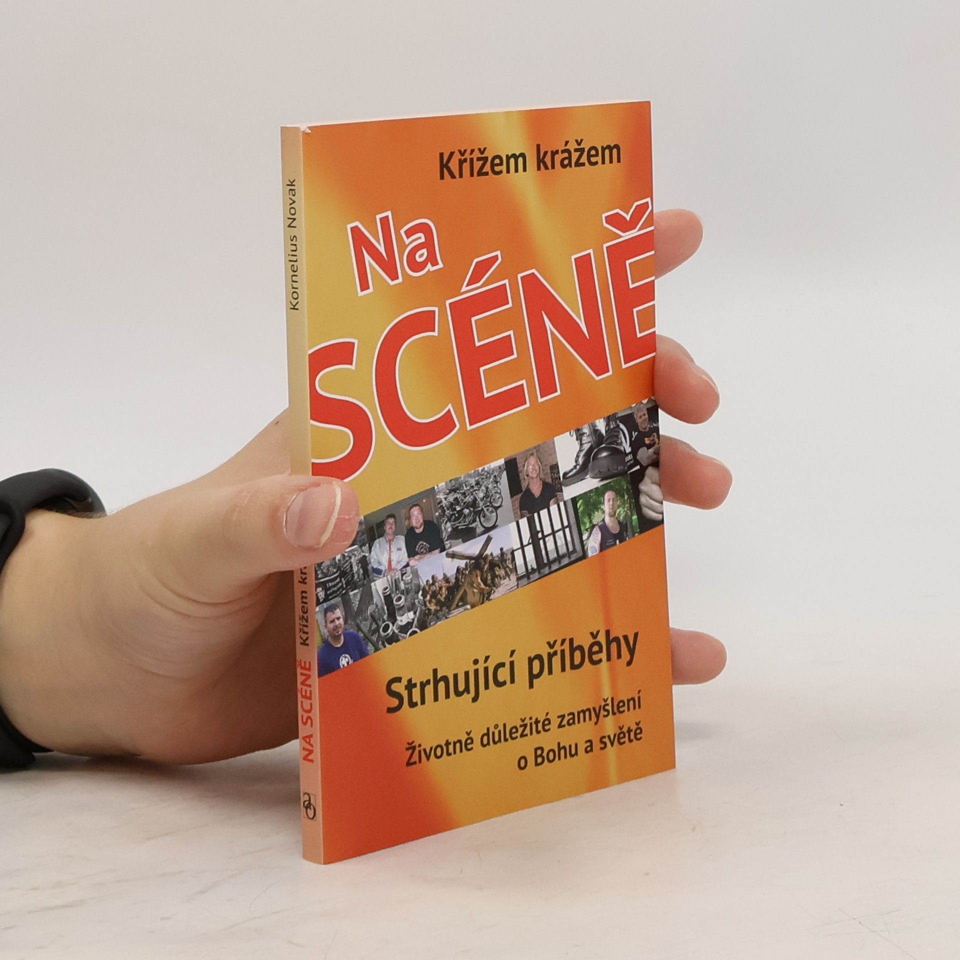 Křížem krážem na scéně